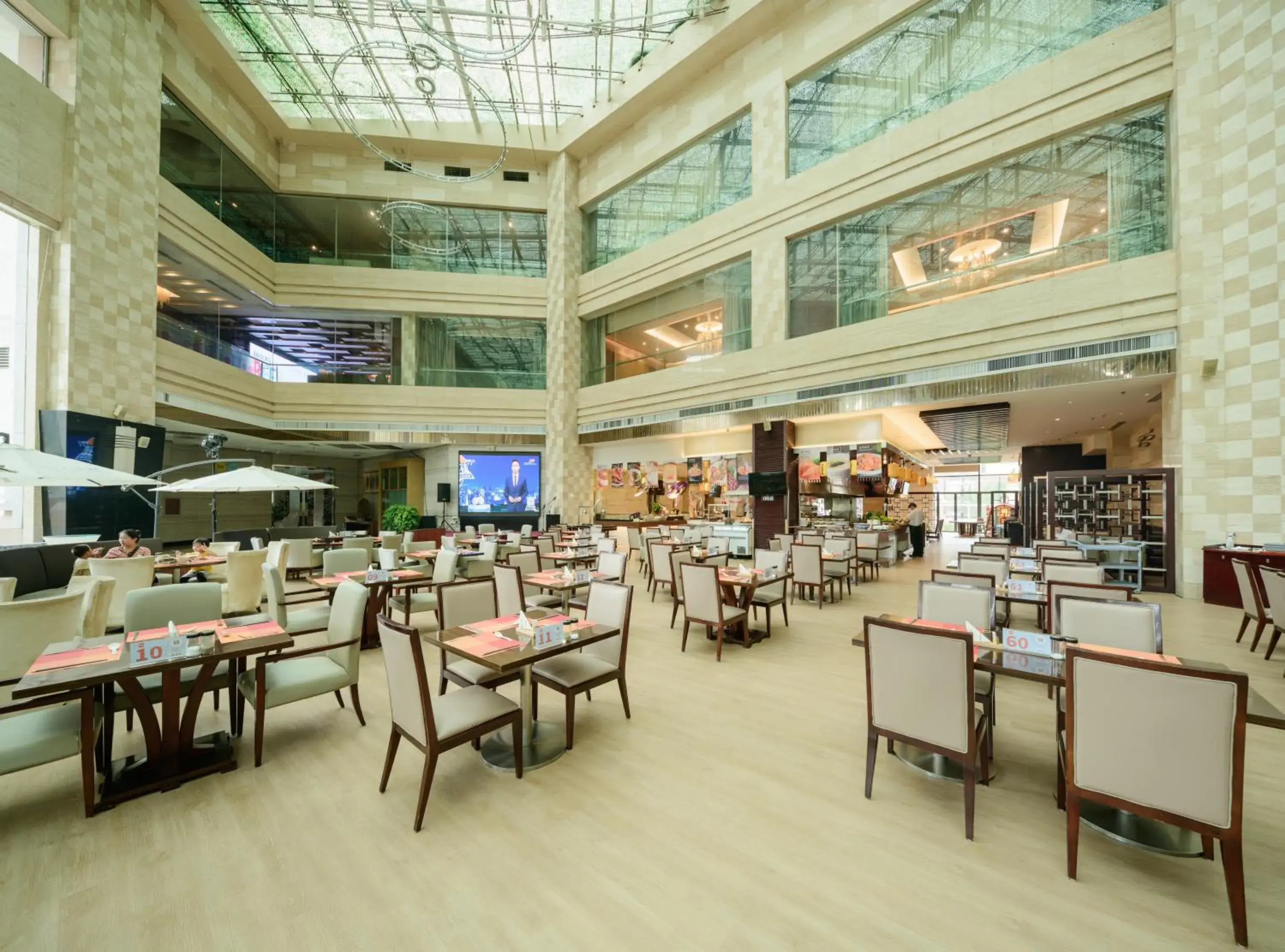 Restaurant/places to eat in Four Points by Sheraton Qingdao, Chengyang Restaurant/places to eat in Four Points by Sheraton Qingdao, Chengyang