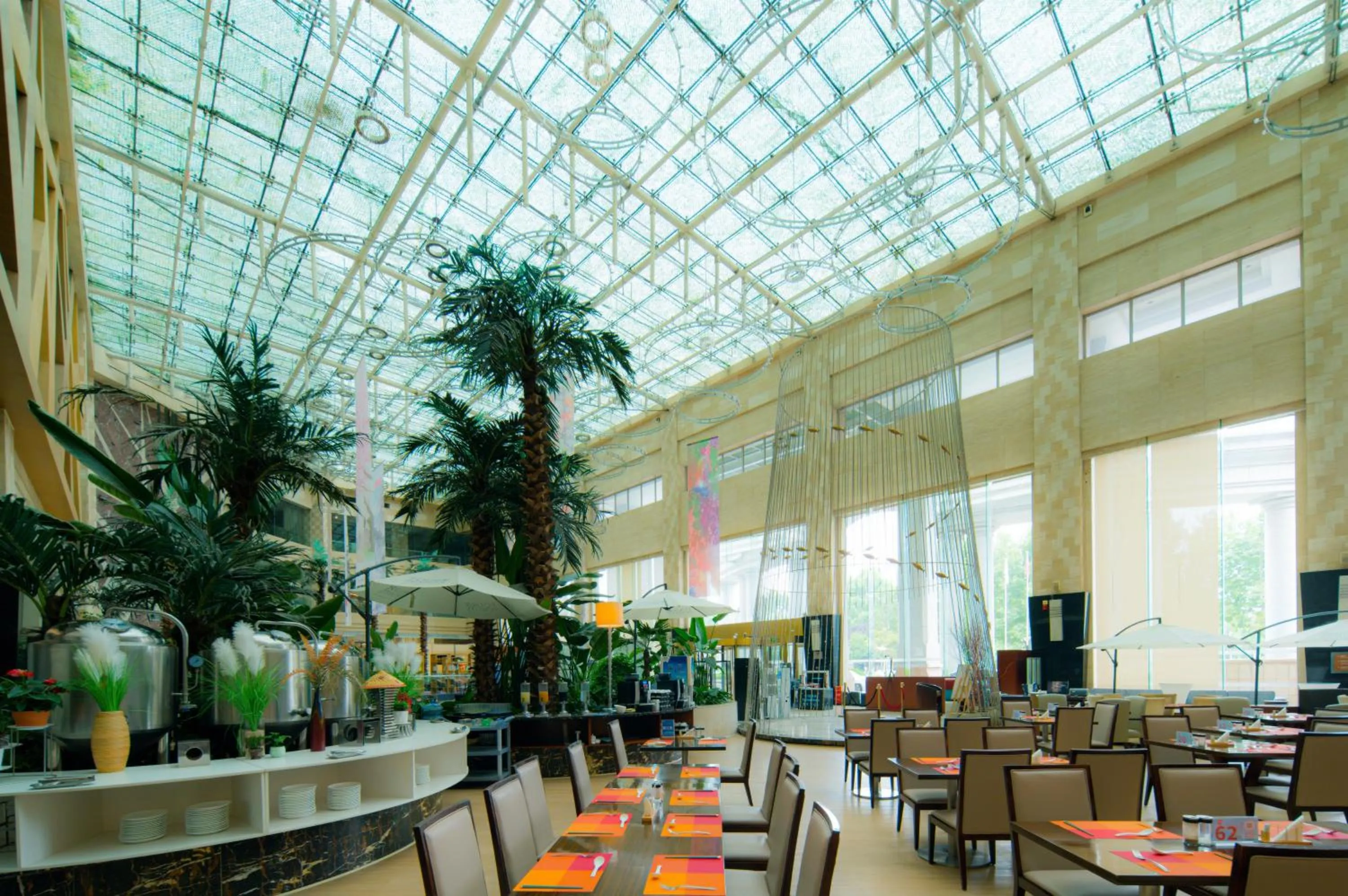 Restaurant/places to eat in Four Points by Sheraton Qingdao, Chengyang