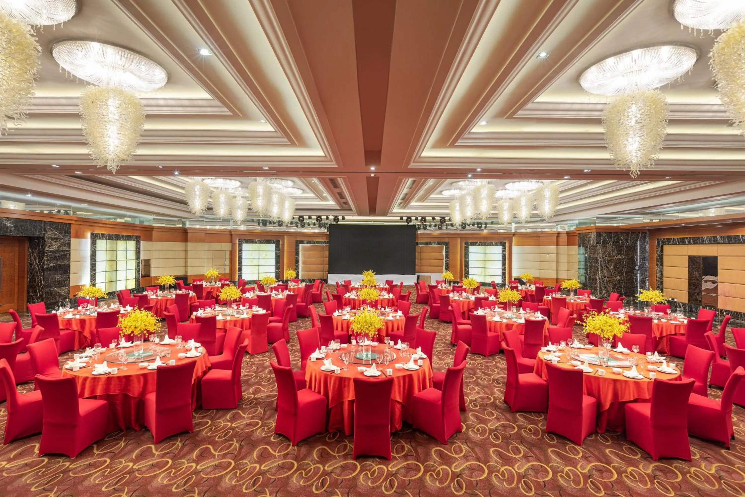 Banquet/Function facilities in Crowne Plaza Tianjin Binhai Center by IHG