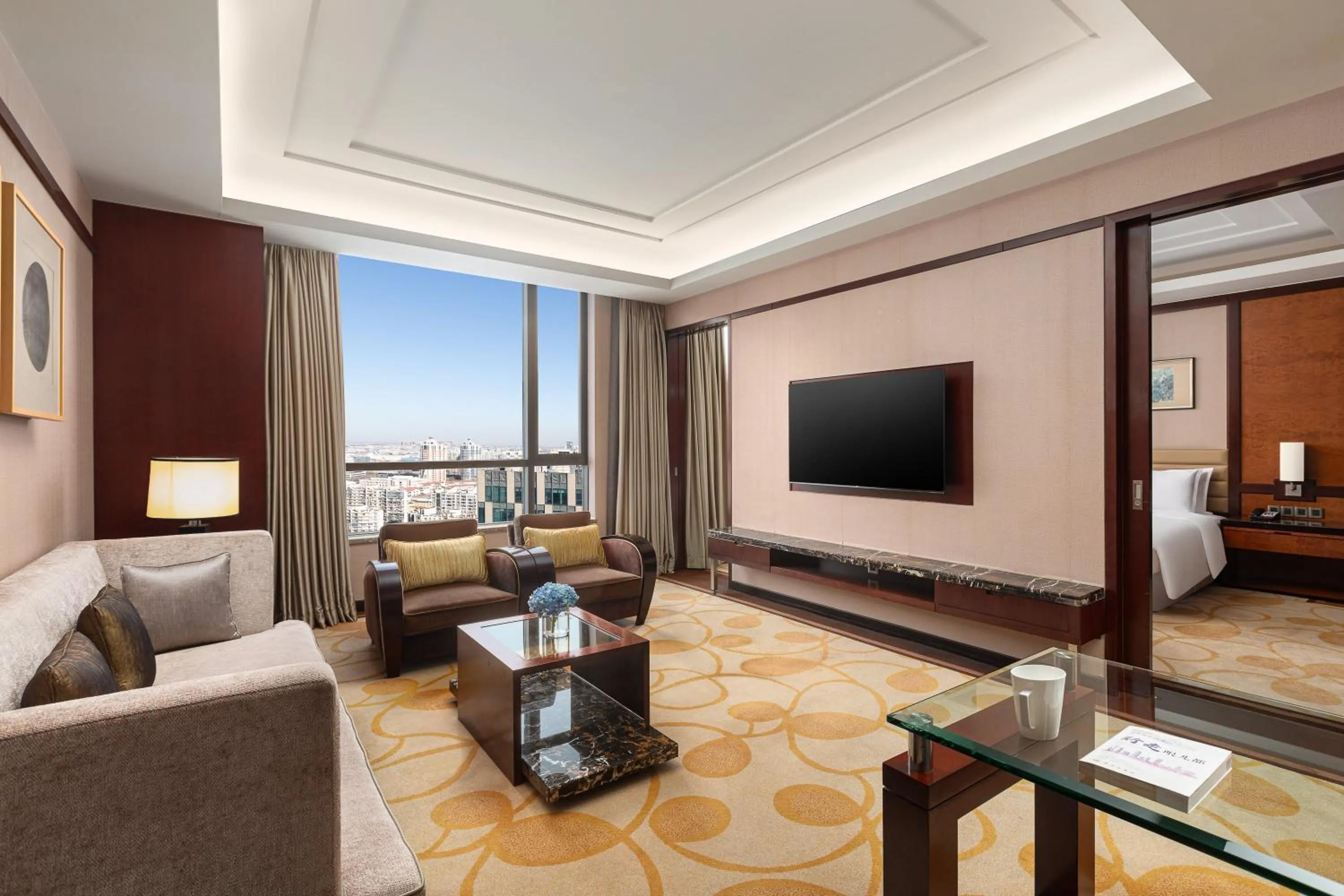 Photo of the whole room in Crowne Plaza Tianjin Binhai Center by IHG