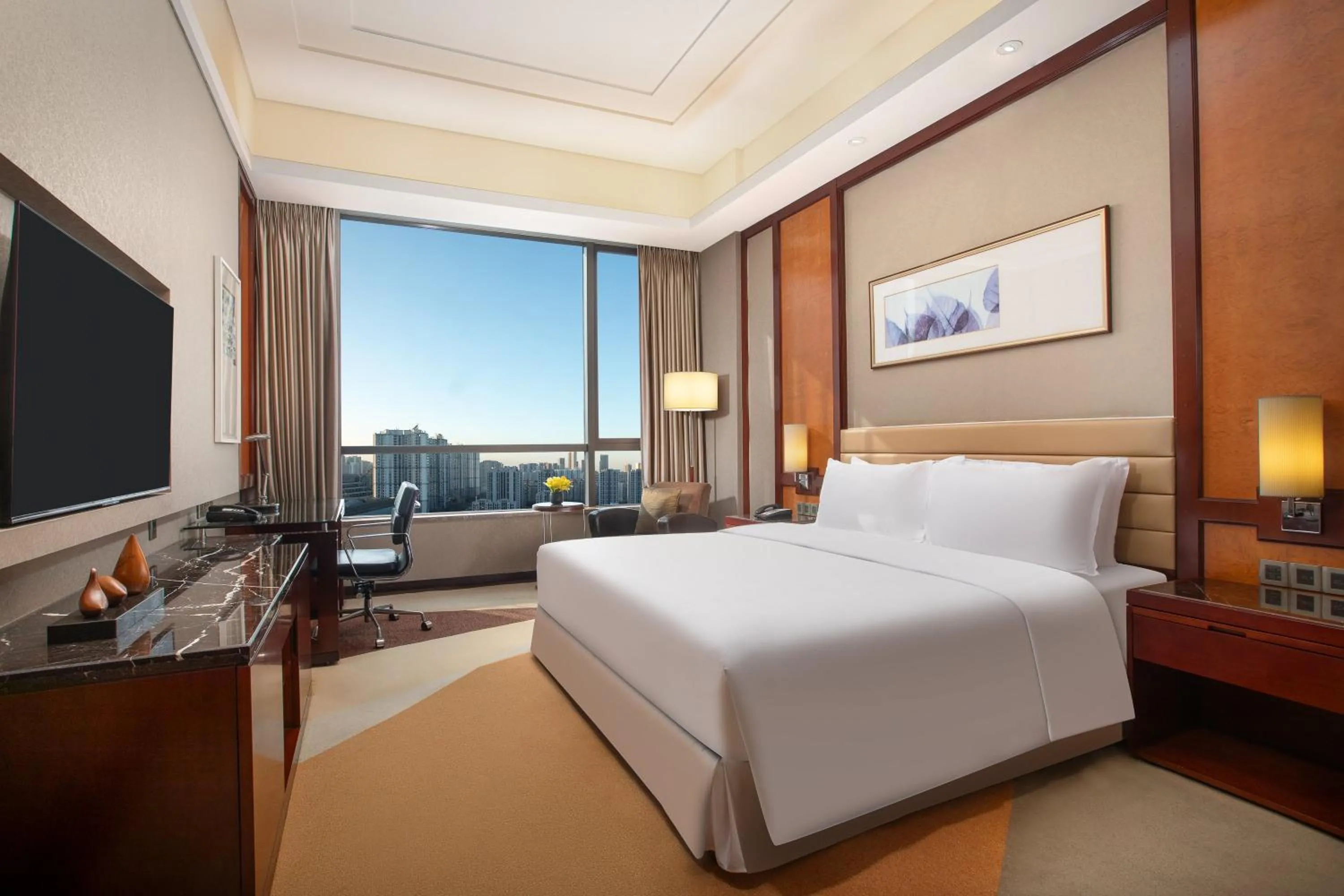 Photo of the whole room, Bed in Crowne Plaza Tianjin Binhai Center by IHG