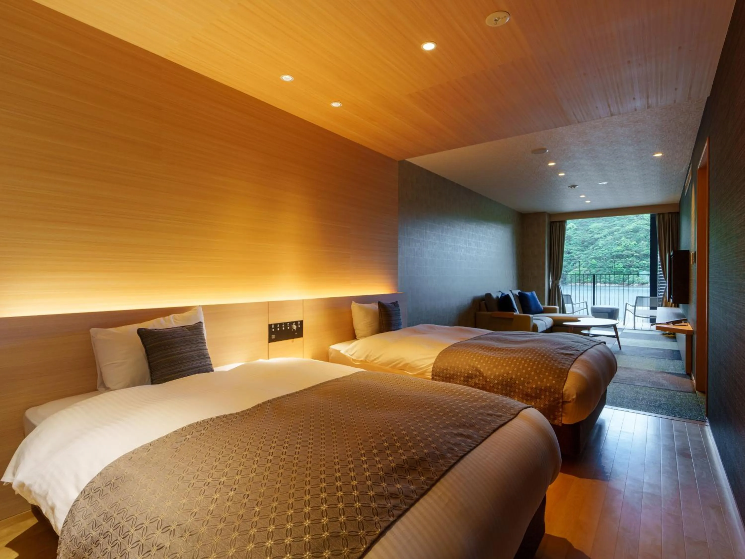 Photo of the whole room, Bed in Kumano-bettei Nakanoshima