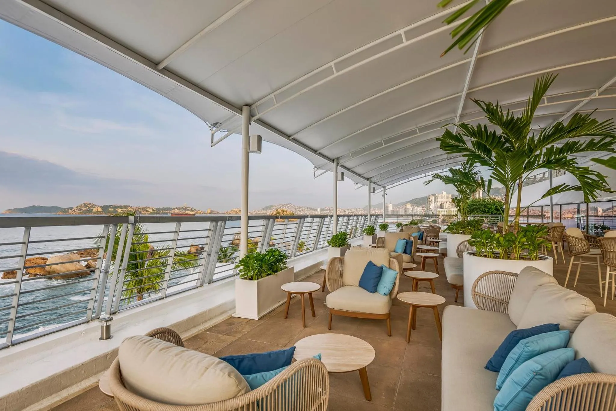 Balcony/Terrace in Fiesta Americana Acapulco Villas