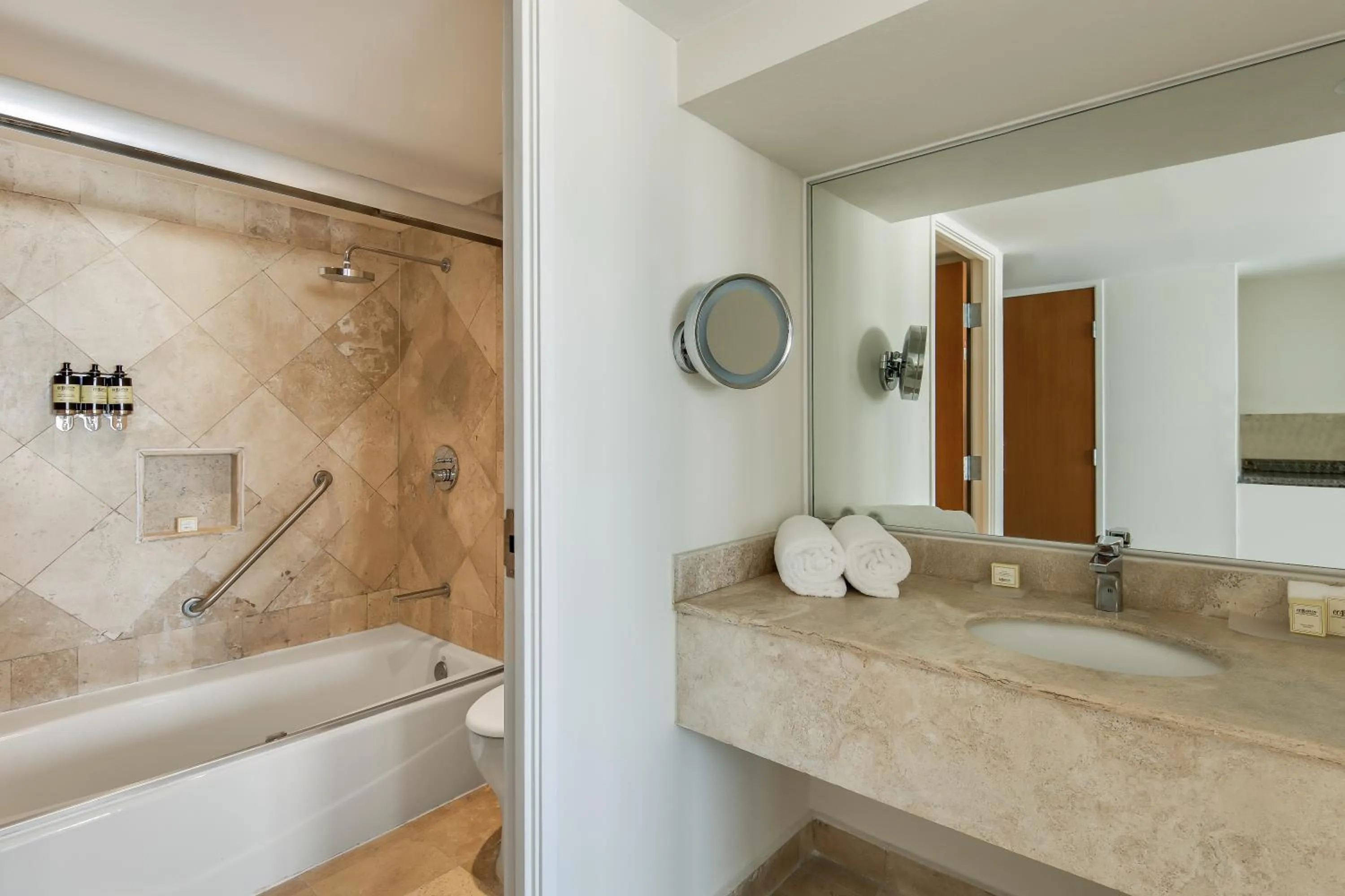 Bathroom in Fiesta Americana Acapulco Villas