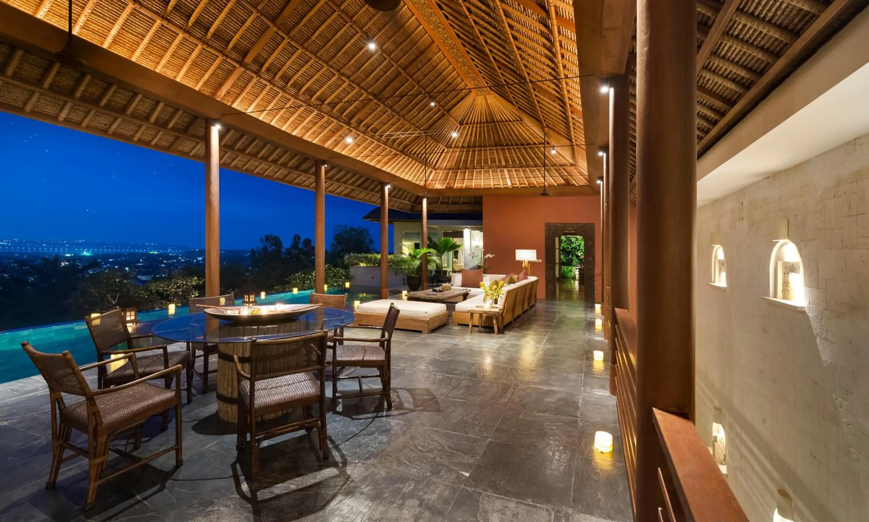 The Longhouse, Jimbaran - Bali