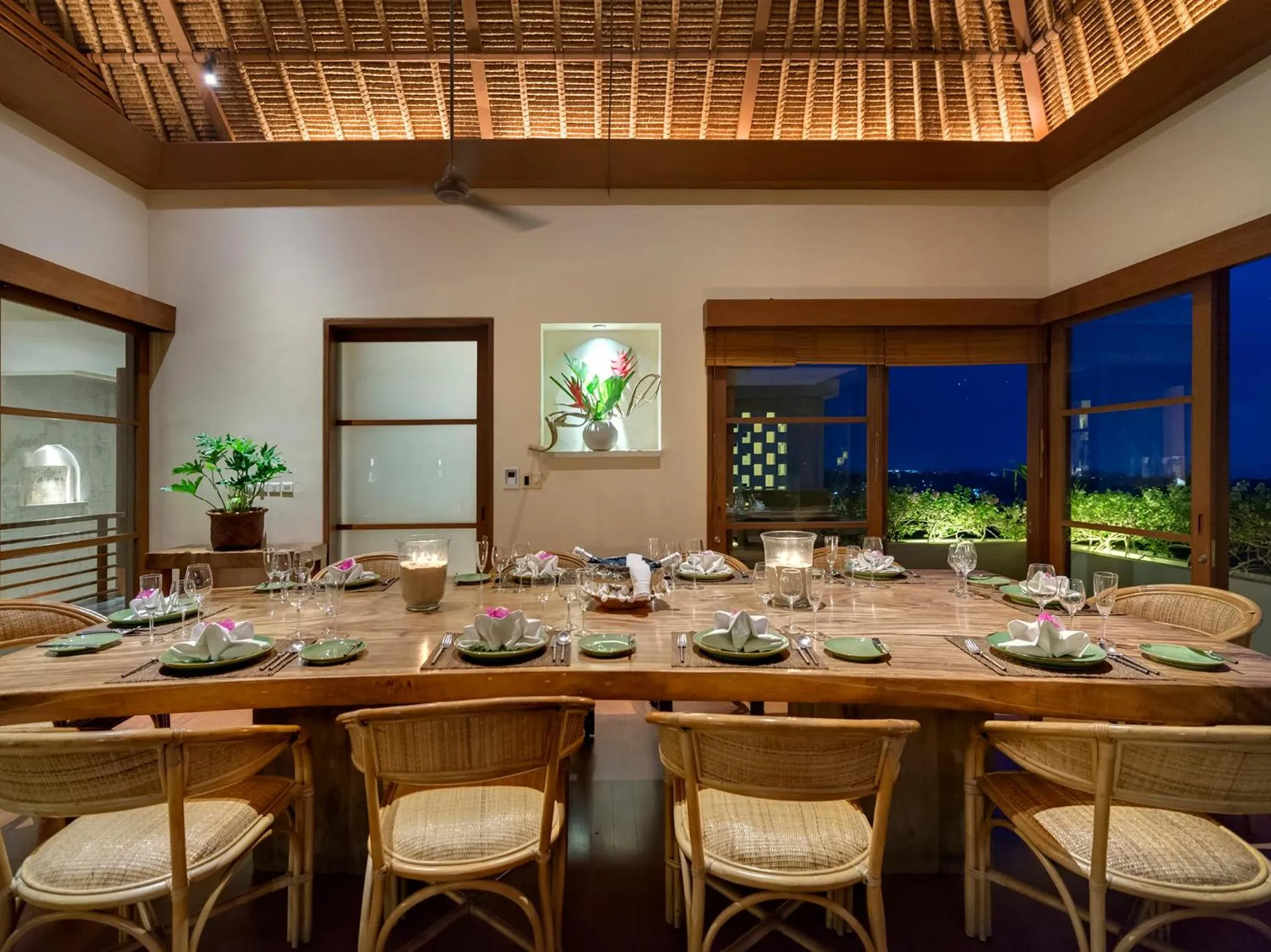 Dining area in The Longhouse, Jimbaran - Bali
