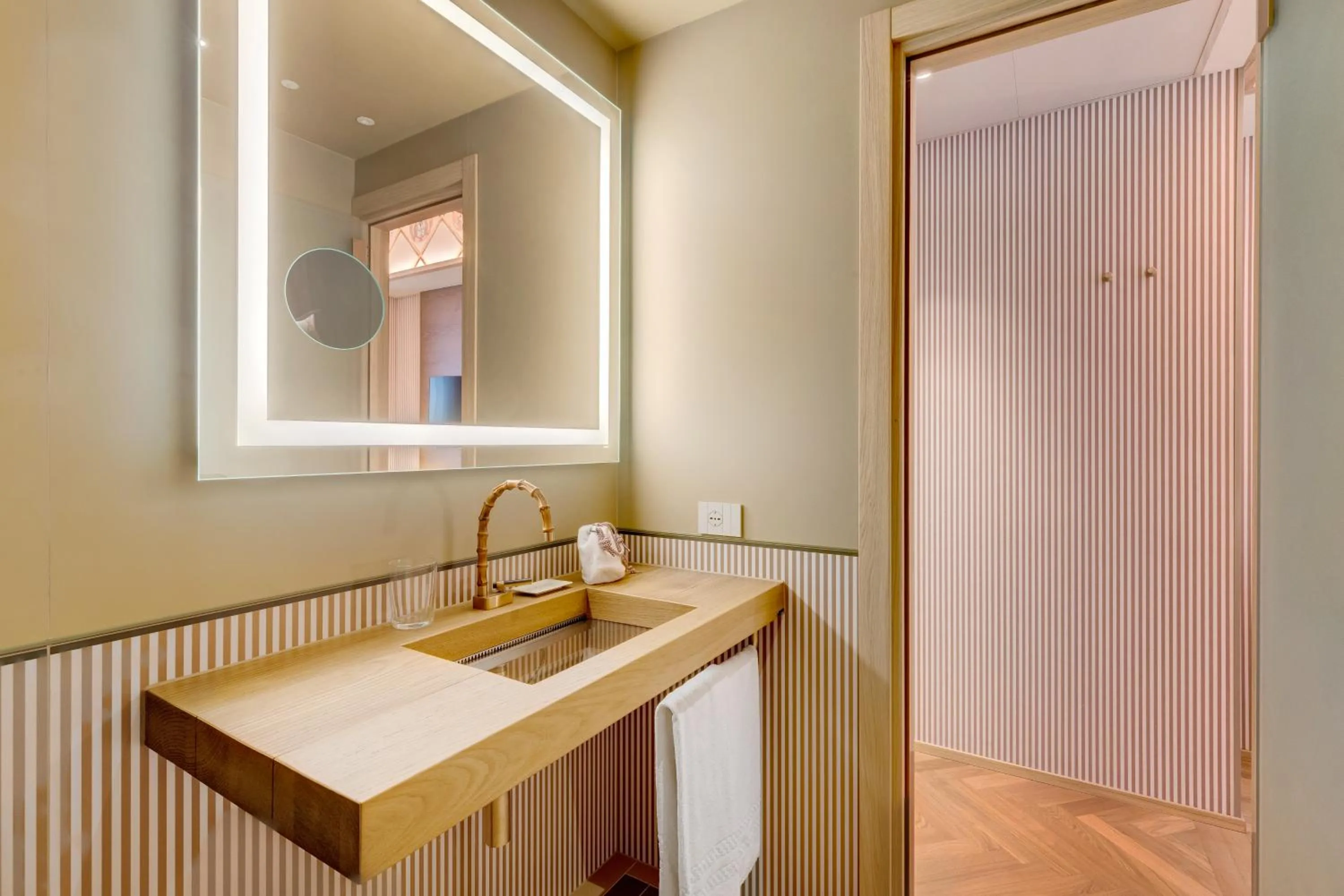 Bathroom in QC Room Milano Porta Romana