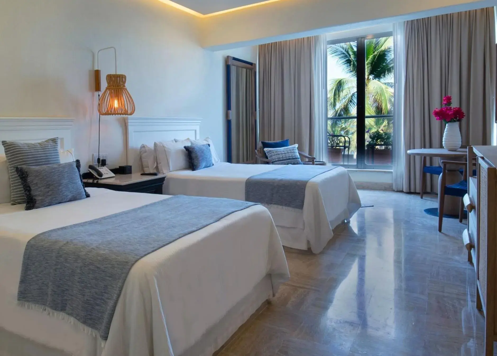 Bed in Fiesta Americana Puerto Vallarta All Inclusive & Spa Bed in Fiesta Americana Puerto Vallarta All Inclusive & Spa