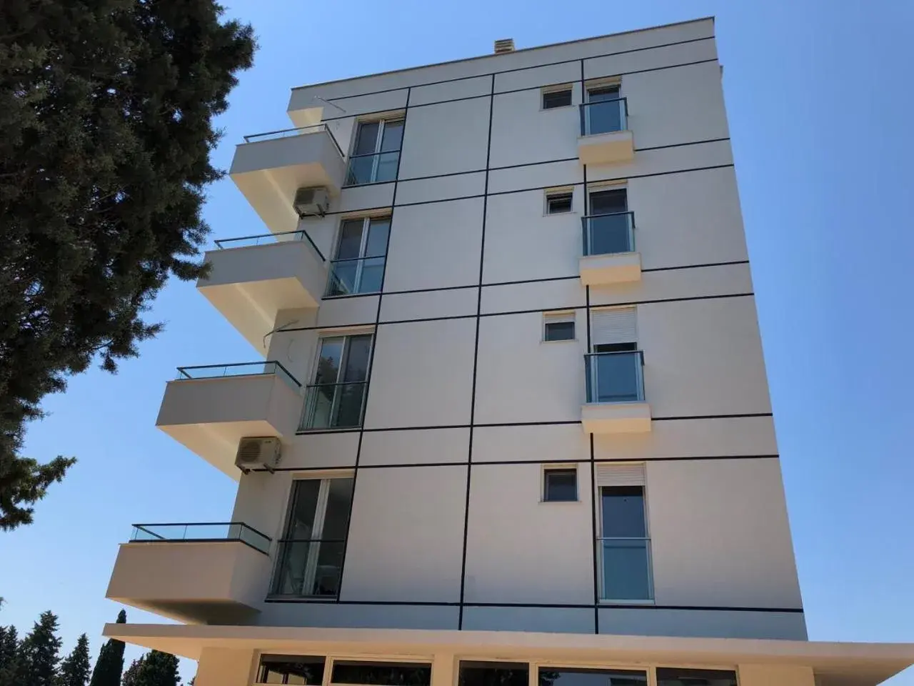 Rasi Luxury Apartments Rasi Luxury Apartments
