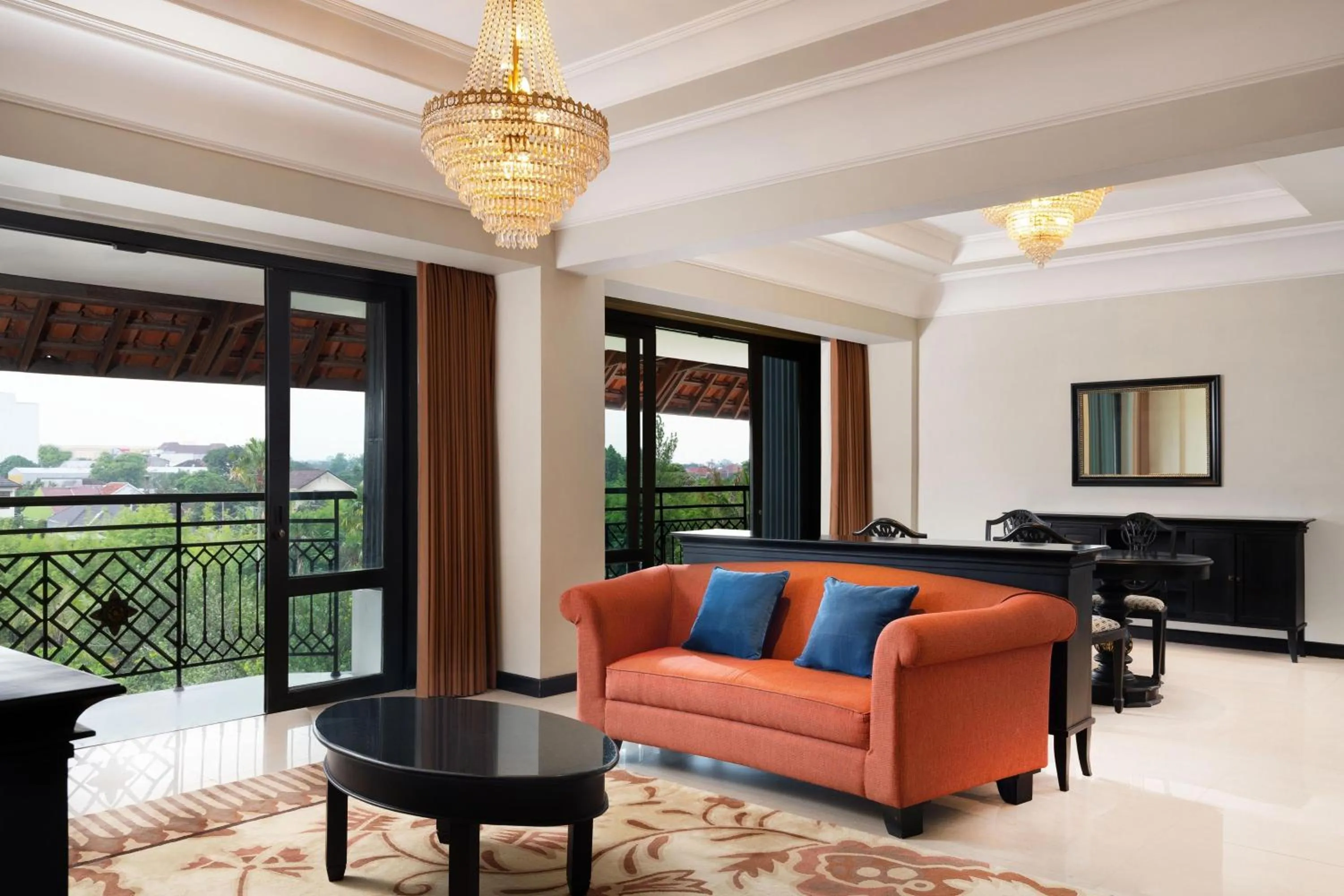 Living room in Mustika Yogyakarta Resort and Spa