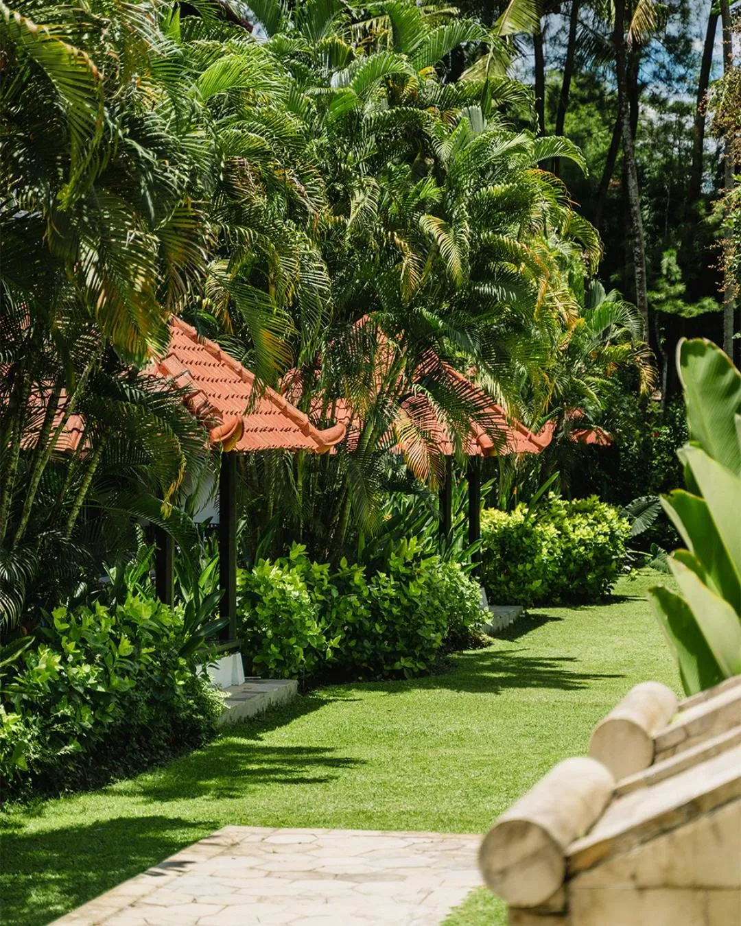 Garden in Mustika Yogyakarta Resort and Spa