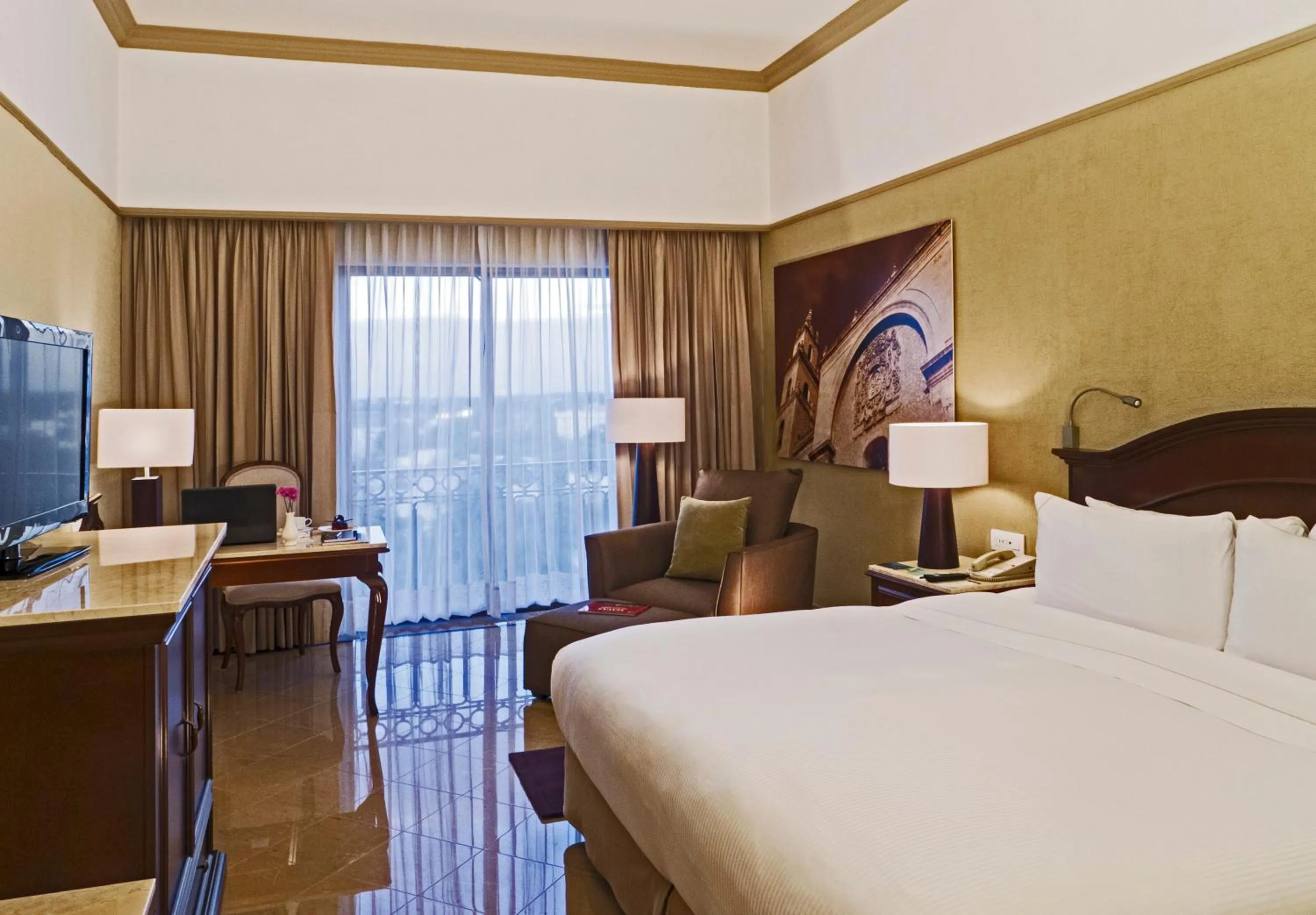 Bedroom, Bed in Fiesta Americana Merida