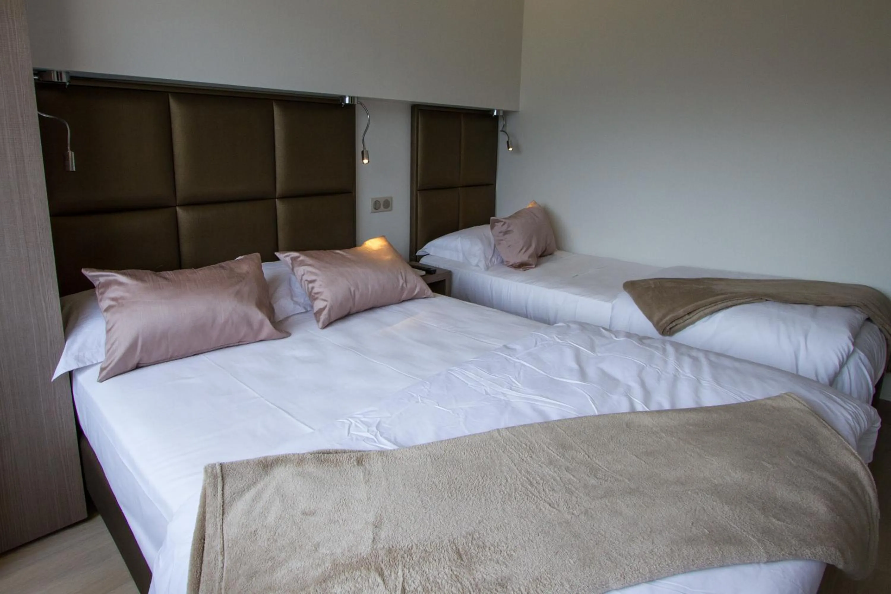 Bedroom, Bed in Hotel La Santa