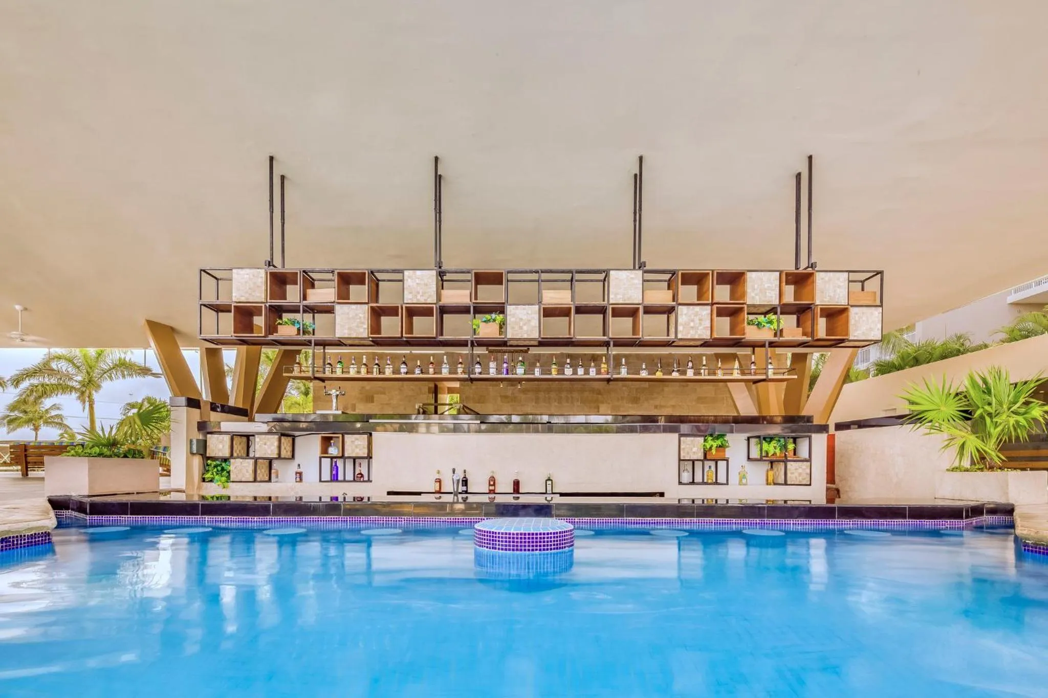 Lounge or bar in Fiesta Americana Cozumel All Inclusive