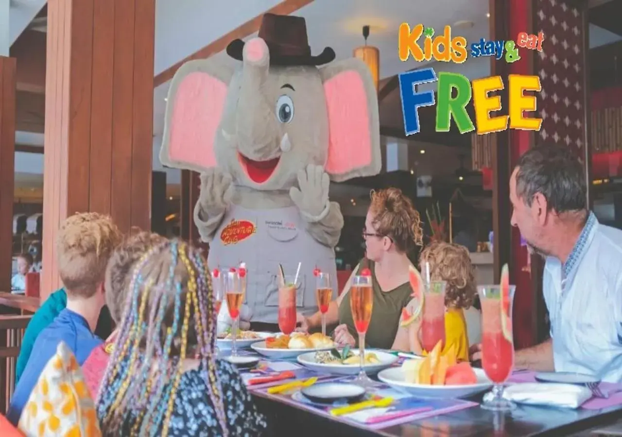 Restaurant/places to eat in Radisson Resort and Suites Phuket Restaurant/places to eat in Radisson Resort and Suites Phuket