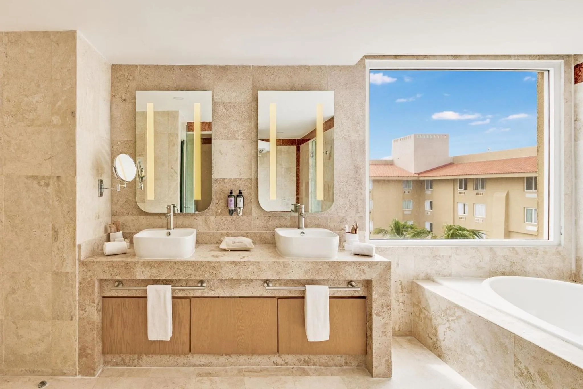 Bedroom in Fiesta Inn Veracruz Boca Del Rio