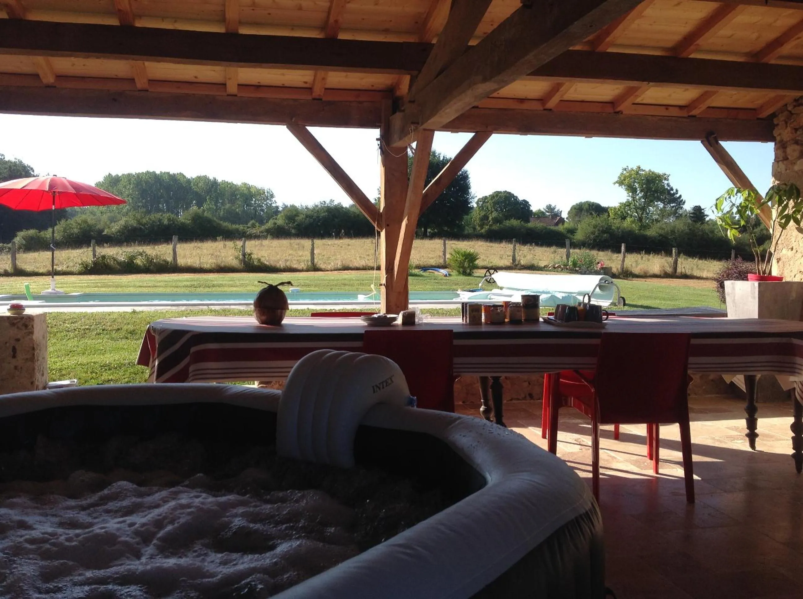 Hot Tub in La Girafe Bleue