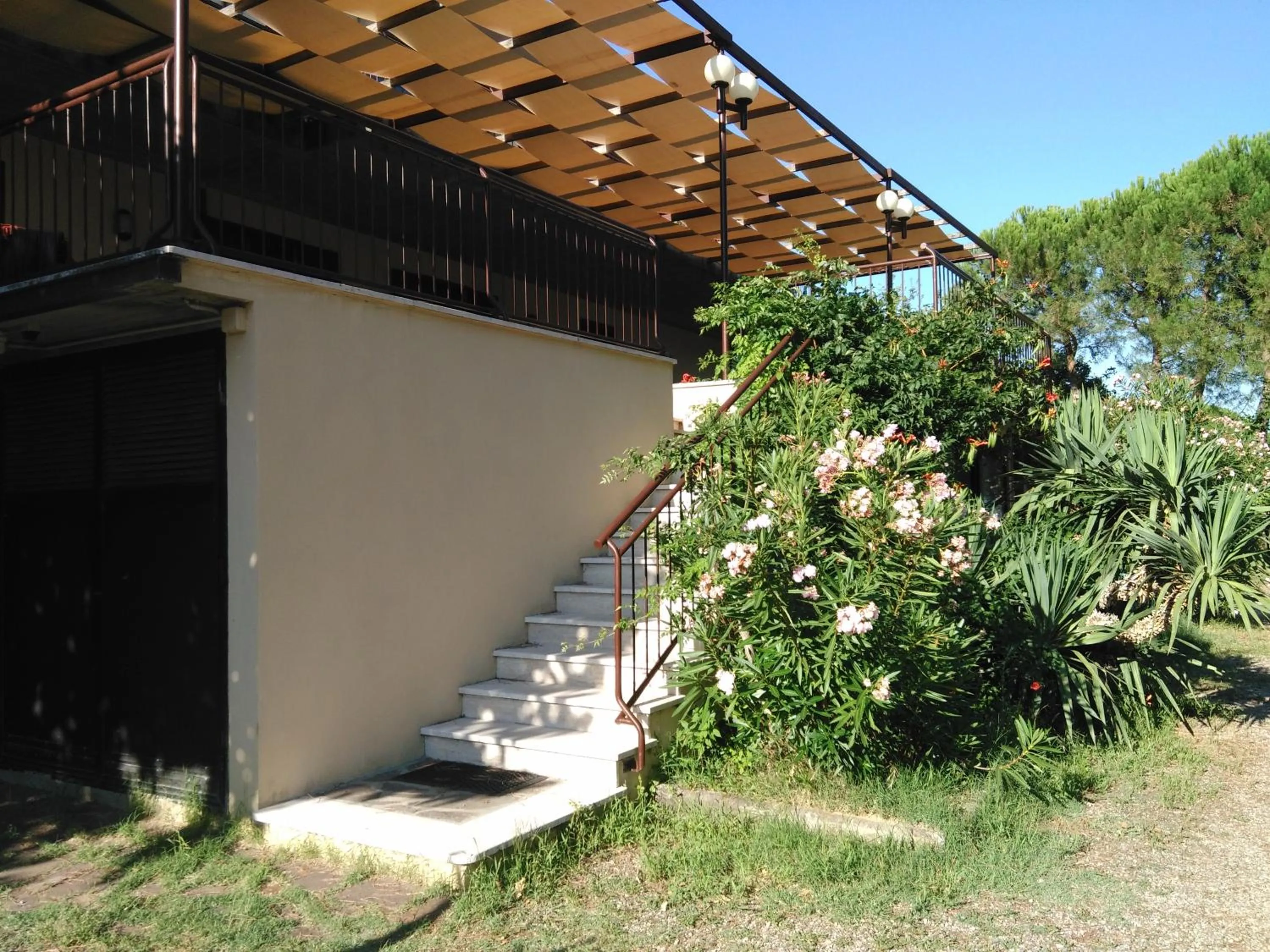 Le Ginestre Arte Vacanze