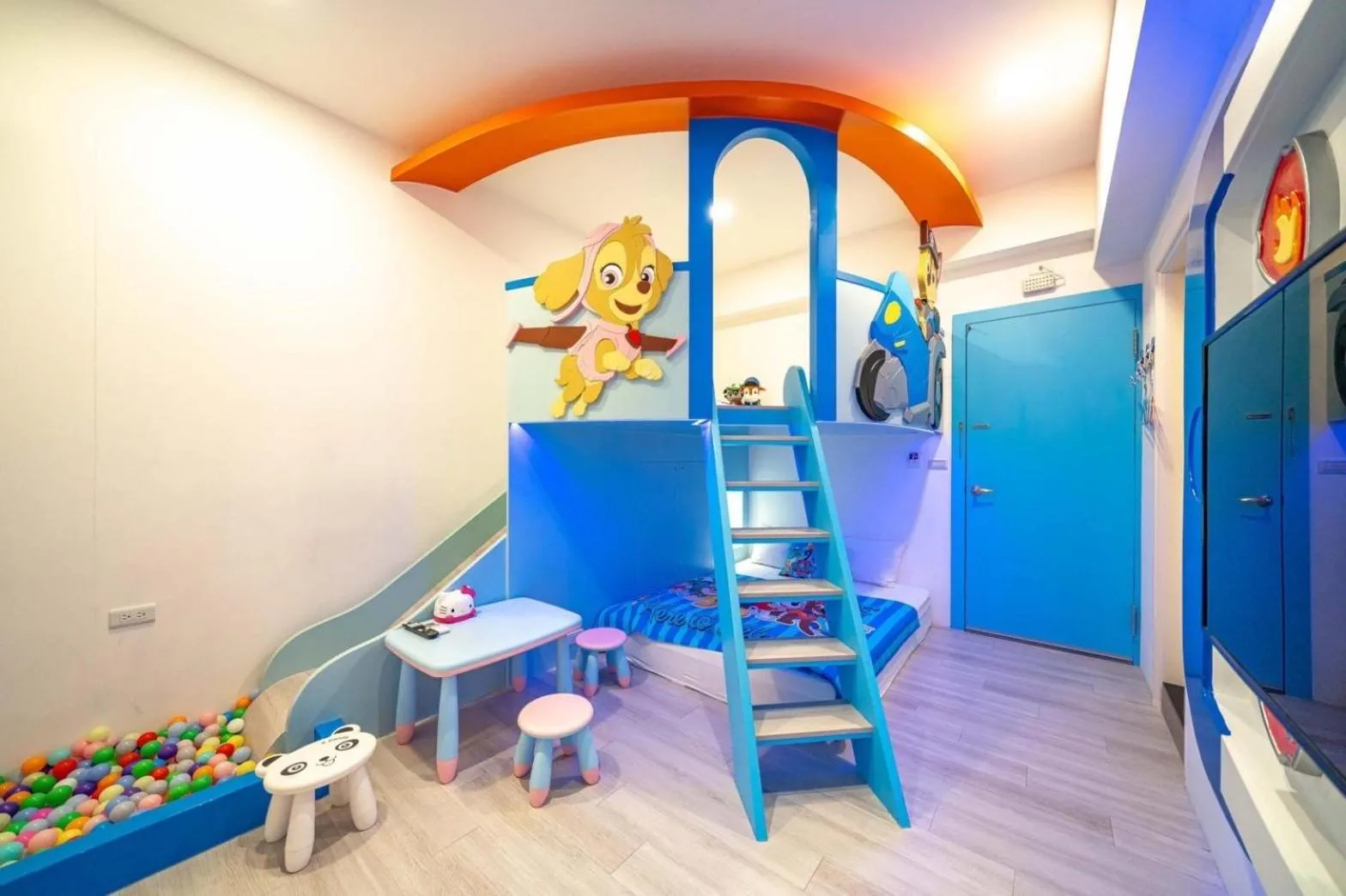 Superior Triple Room in 松楓親子民宿Songfeng Family B&B