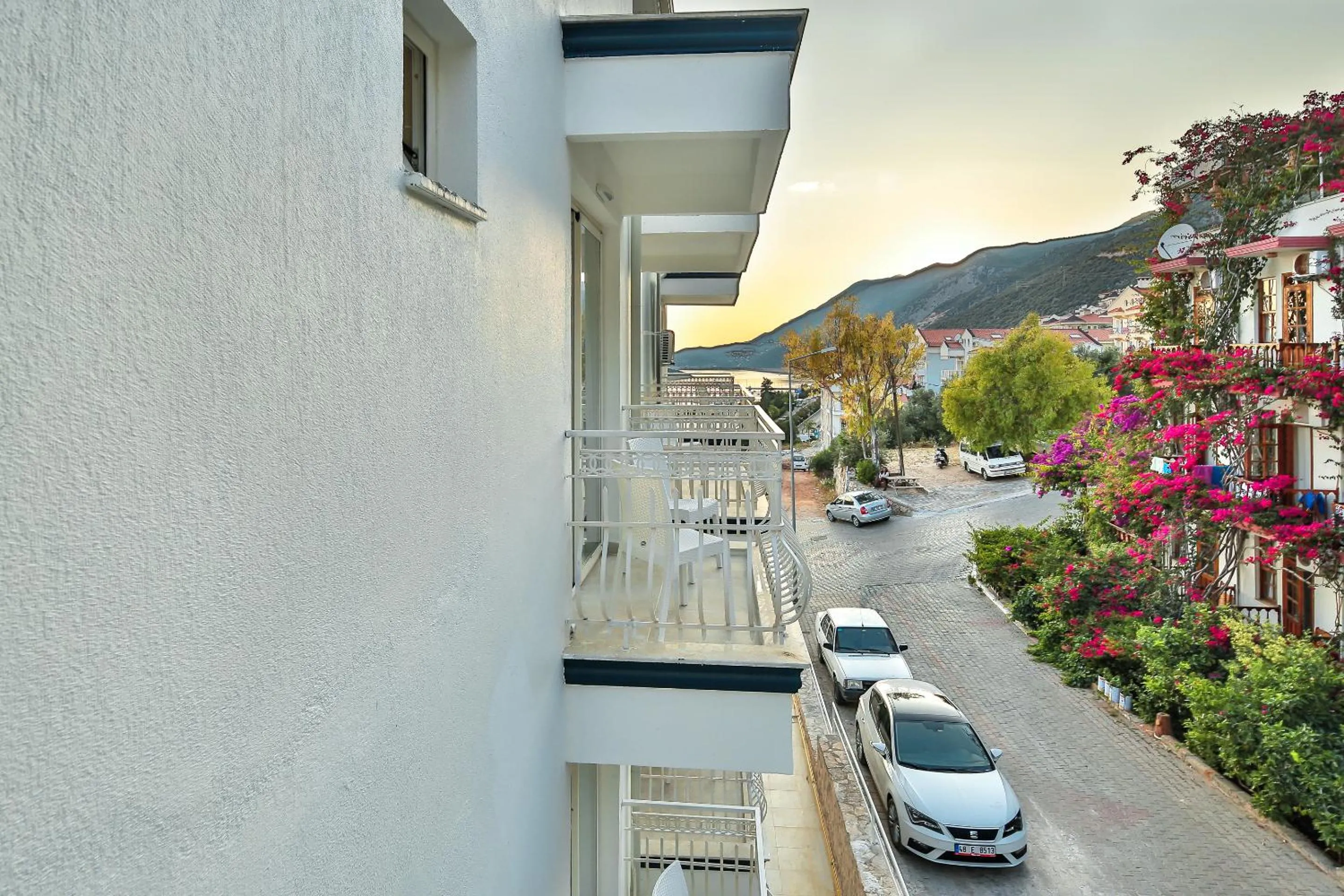 Triple Room with City View in Kaş Artemis Hotel