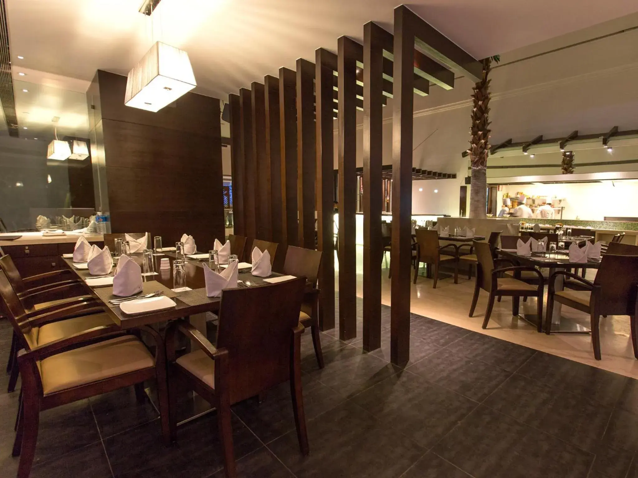 Restaurant/places to eat in Ramee Grand Hotel and Spa, Pune Restaurant/places to eat in Ramee Grand Hotel and Spa, Pune