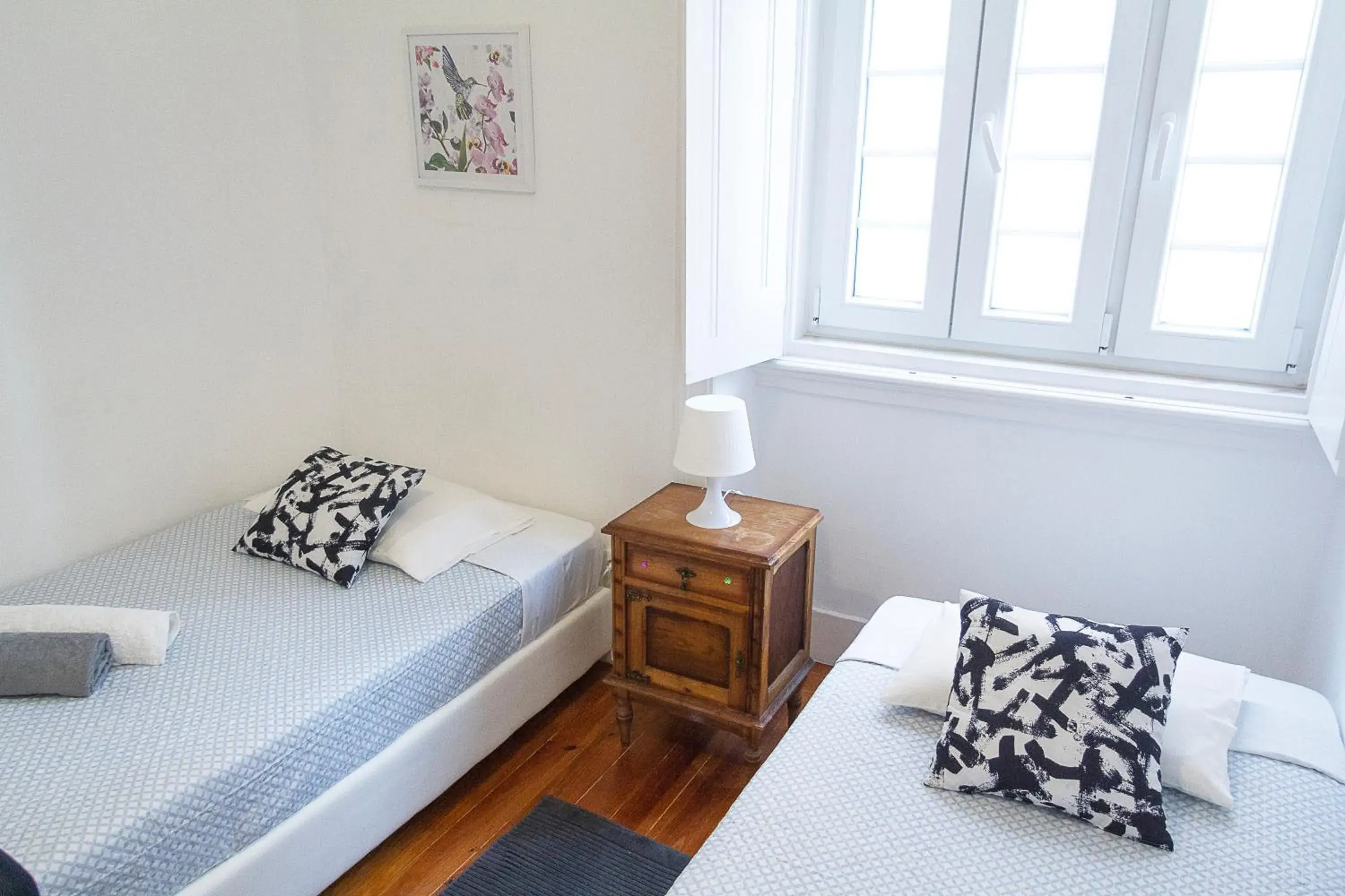 Twin Room with Shared Bathroom in Guest House Amoreiras Twin Room with Shared Bathroom in Guest House Amoreiras