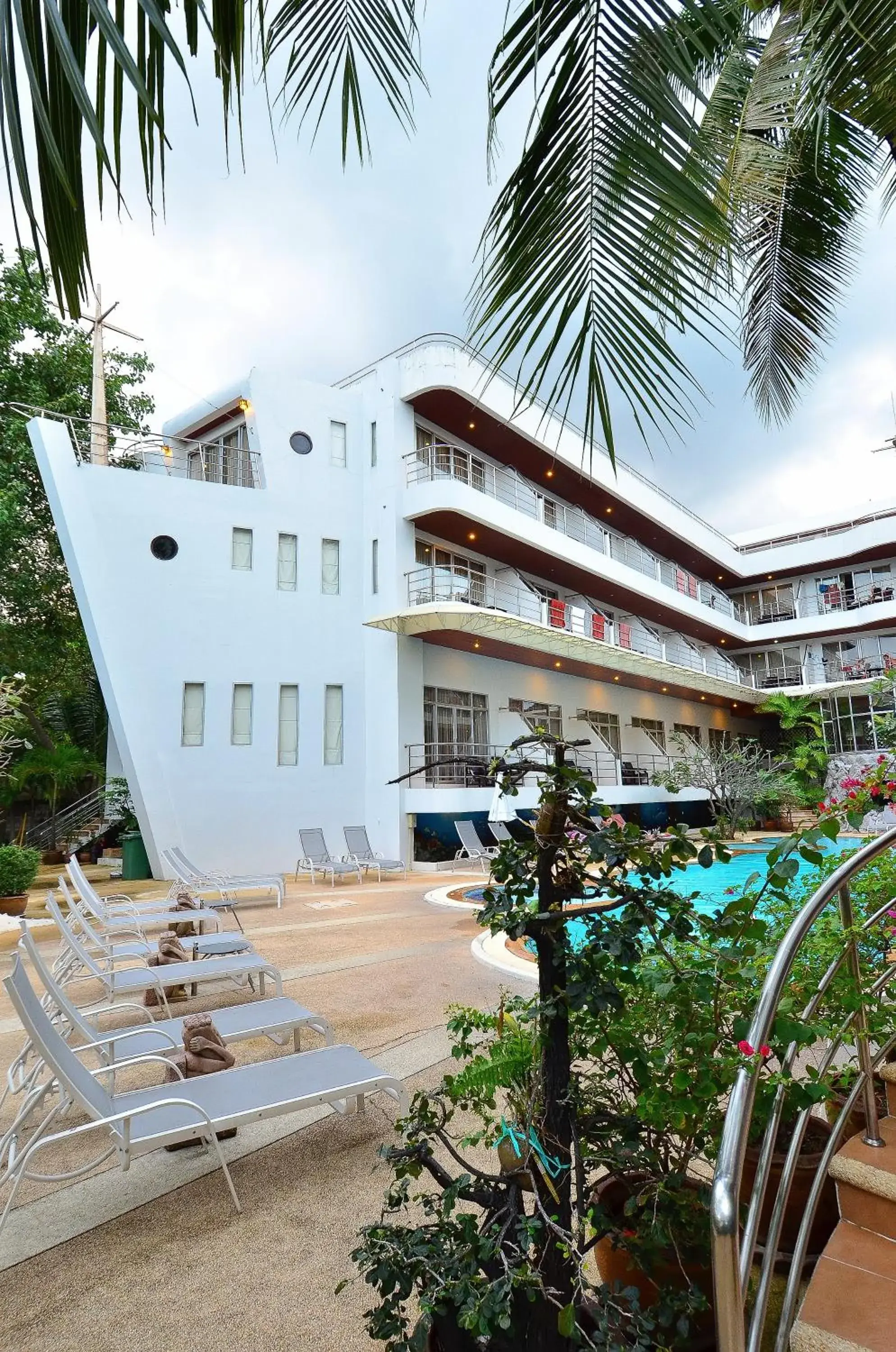 Facade/entrance in Samui First House Hotel Facade/entrance in Samui First House Hotel