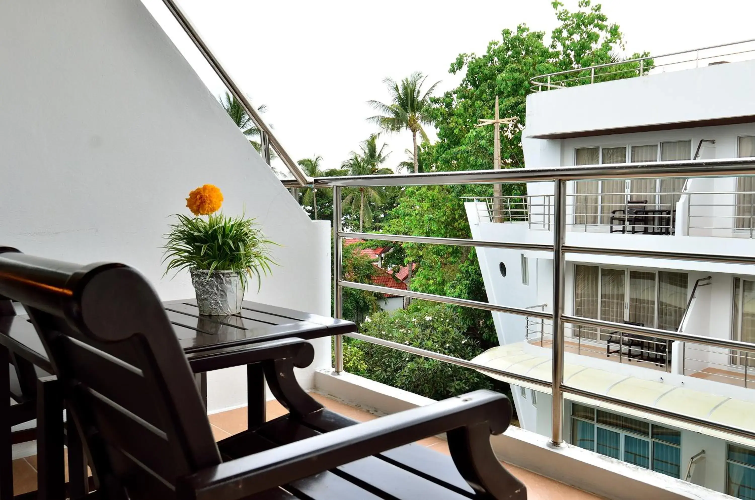 Pool view in Samui First House Hotel Pool view in Samui First House Hotel