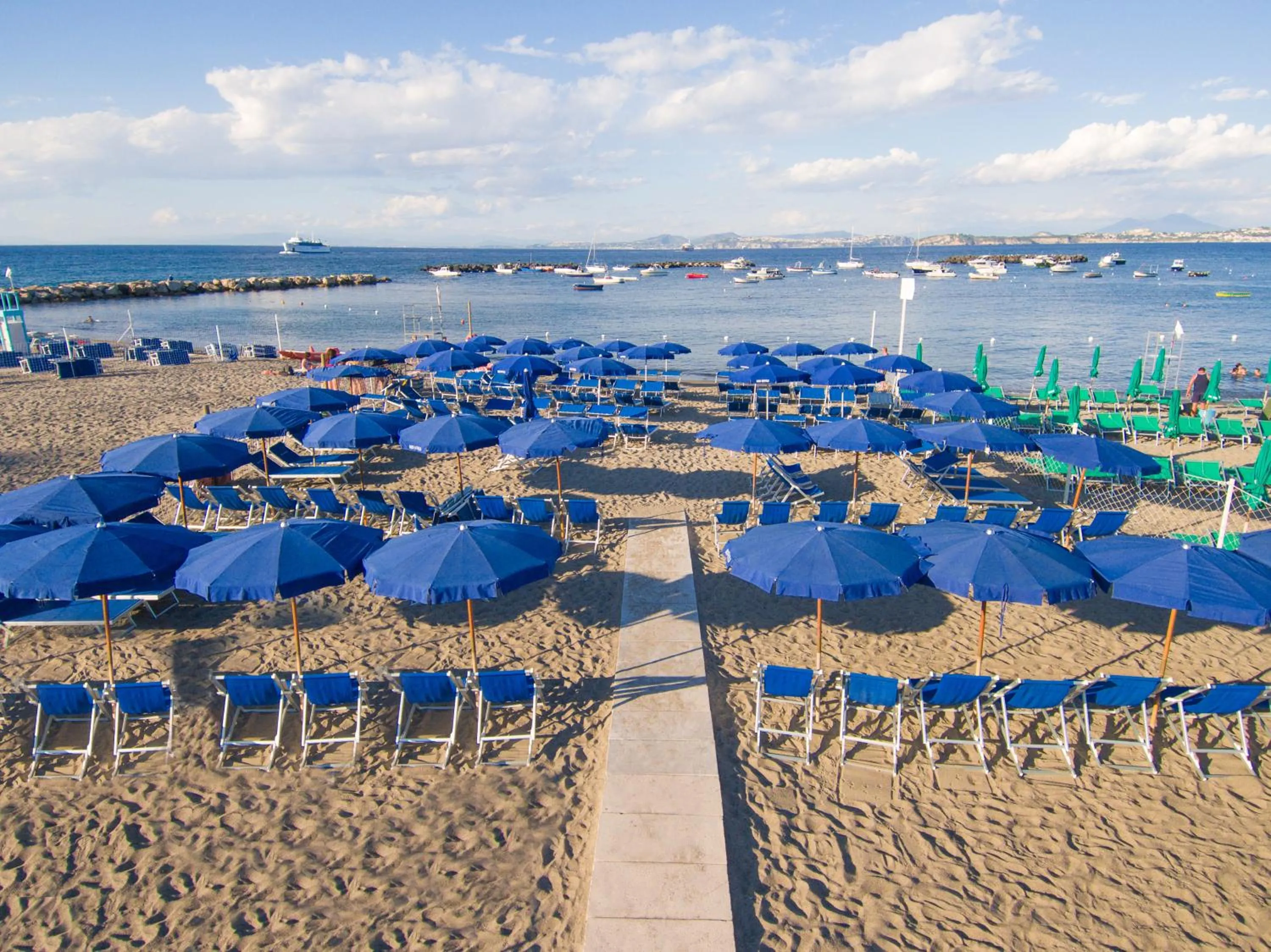 Beach in Hotel La Villarosa Terme