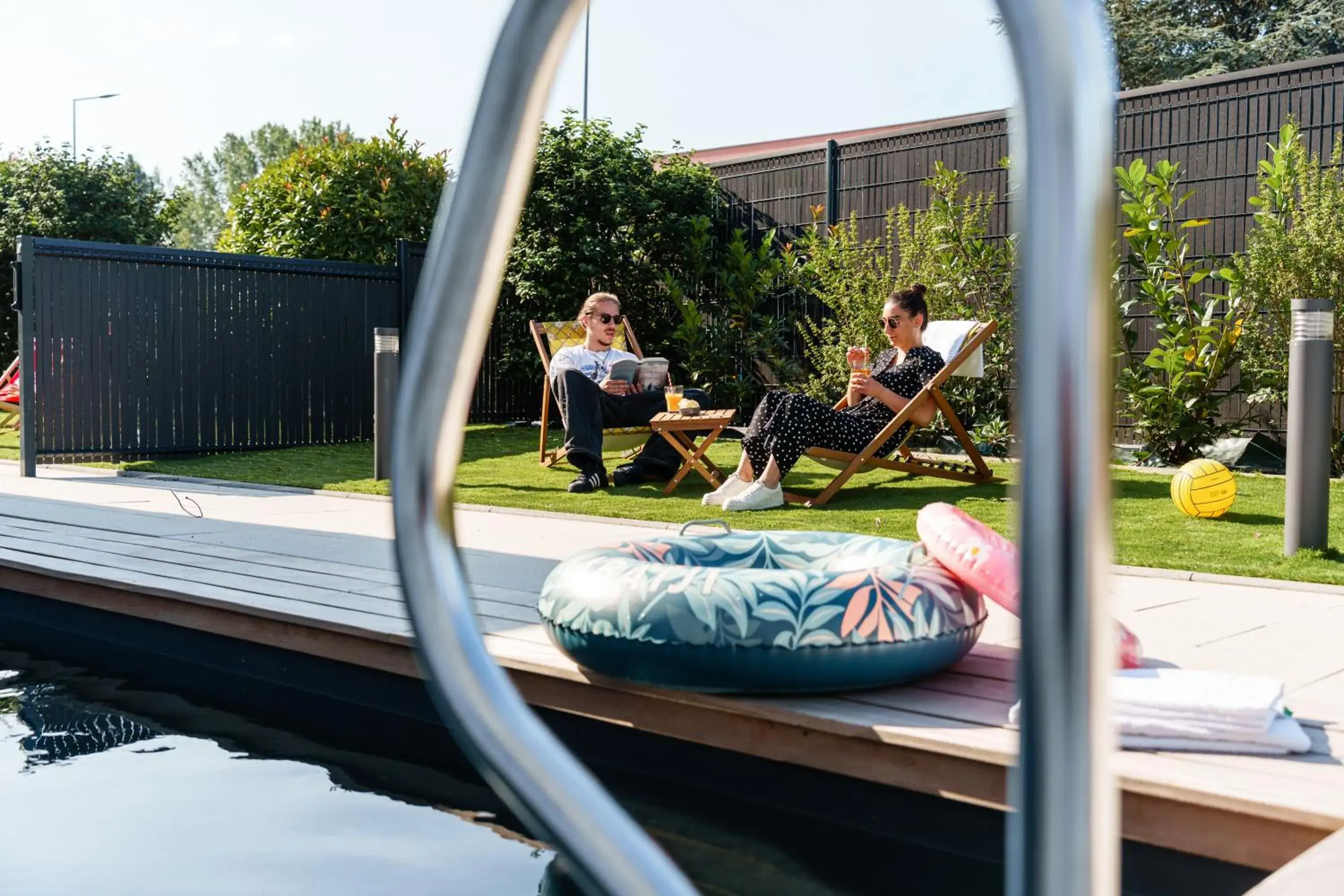 Swimming pool in ibis budget Strasbourg Sud Illkirch Swimming pool in ibis budget Strasbourg Sud Illkirch