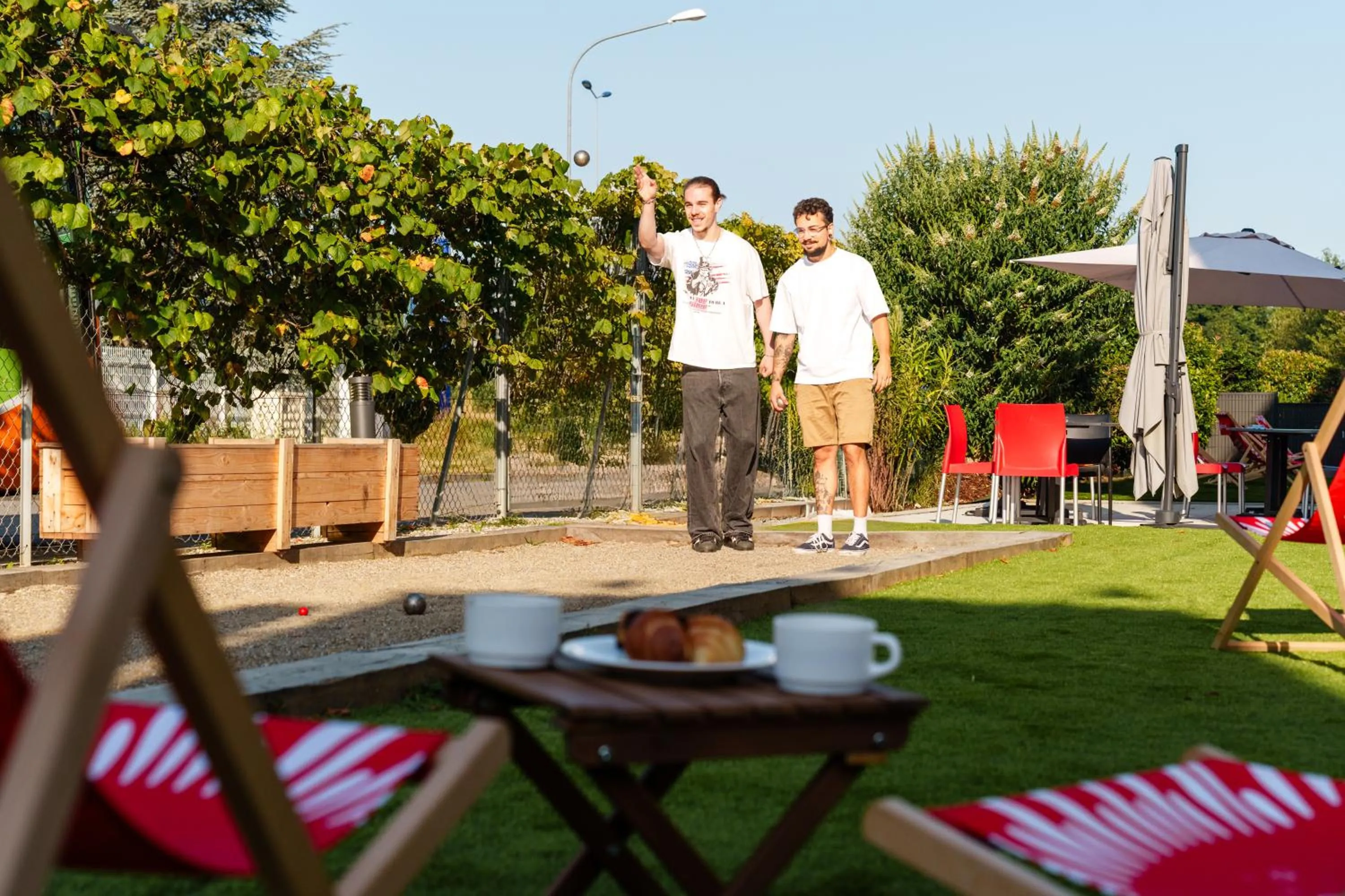 Garden in ibis budget Strasbourg Sud Illkirch