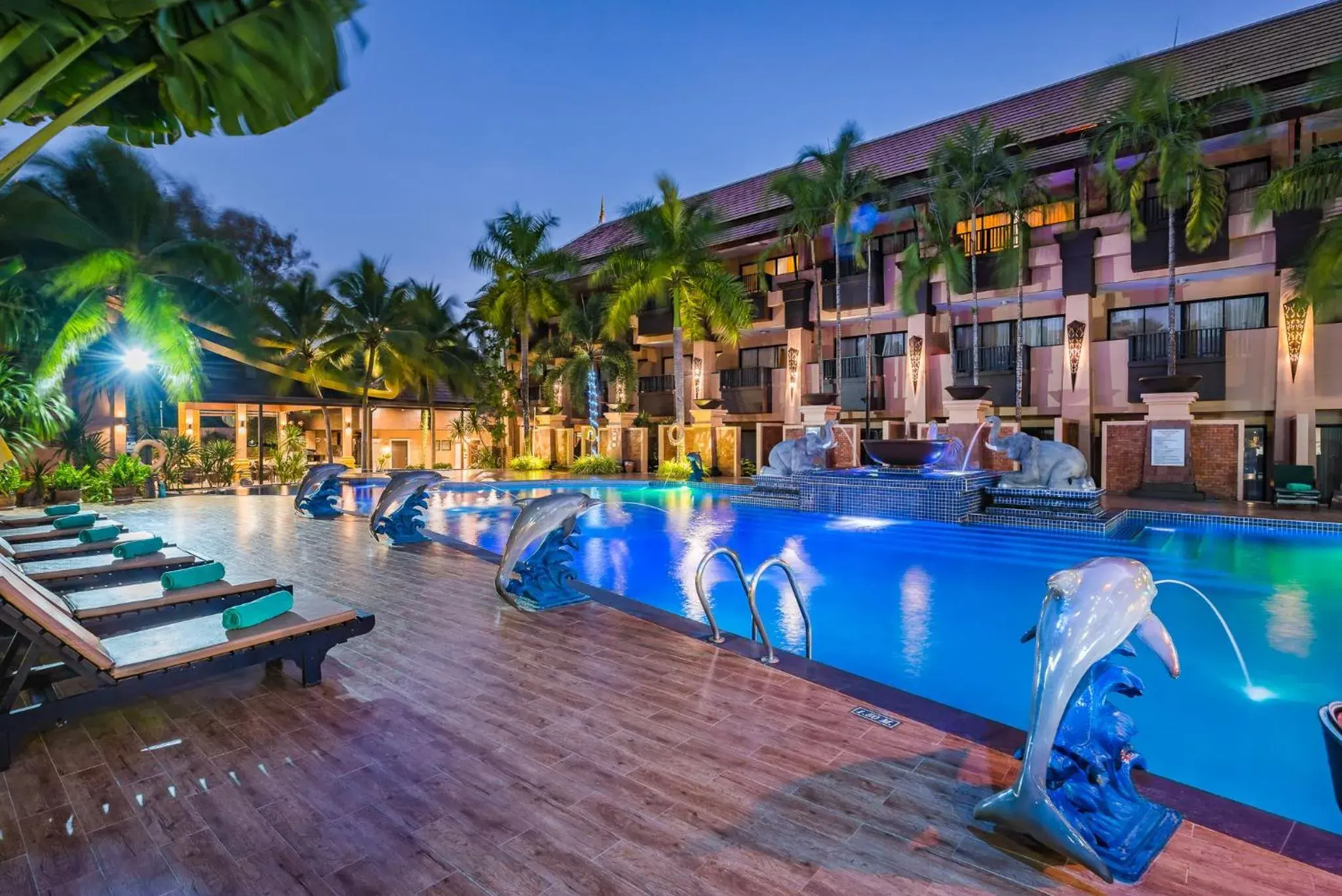 Swimming pool in Princess Kamala Beachfront Hotel - SHA Extra Plus Swimming pool in Princess Kamala Beachfront Hotel - SHA Extra Plus
