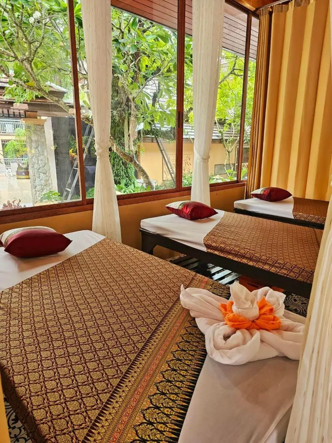 Massage, Bed in Princess Kamala Beachfront Hotel - SHA Extra Plus Massage, Bed in Princess Kamala Beachfront Hotel - SHA Extra Plus