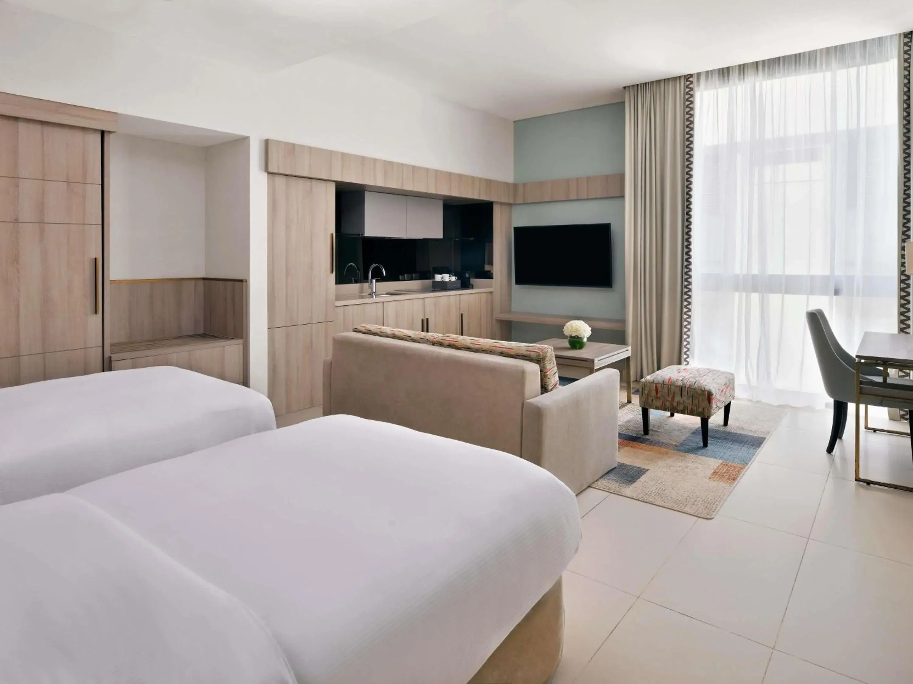 Bedroom, Bed in Mövenpick Hotel Tahlia Jeddah Bedroom, Bed in Mövenpick Hotel Tahlia Jeddah