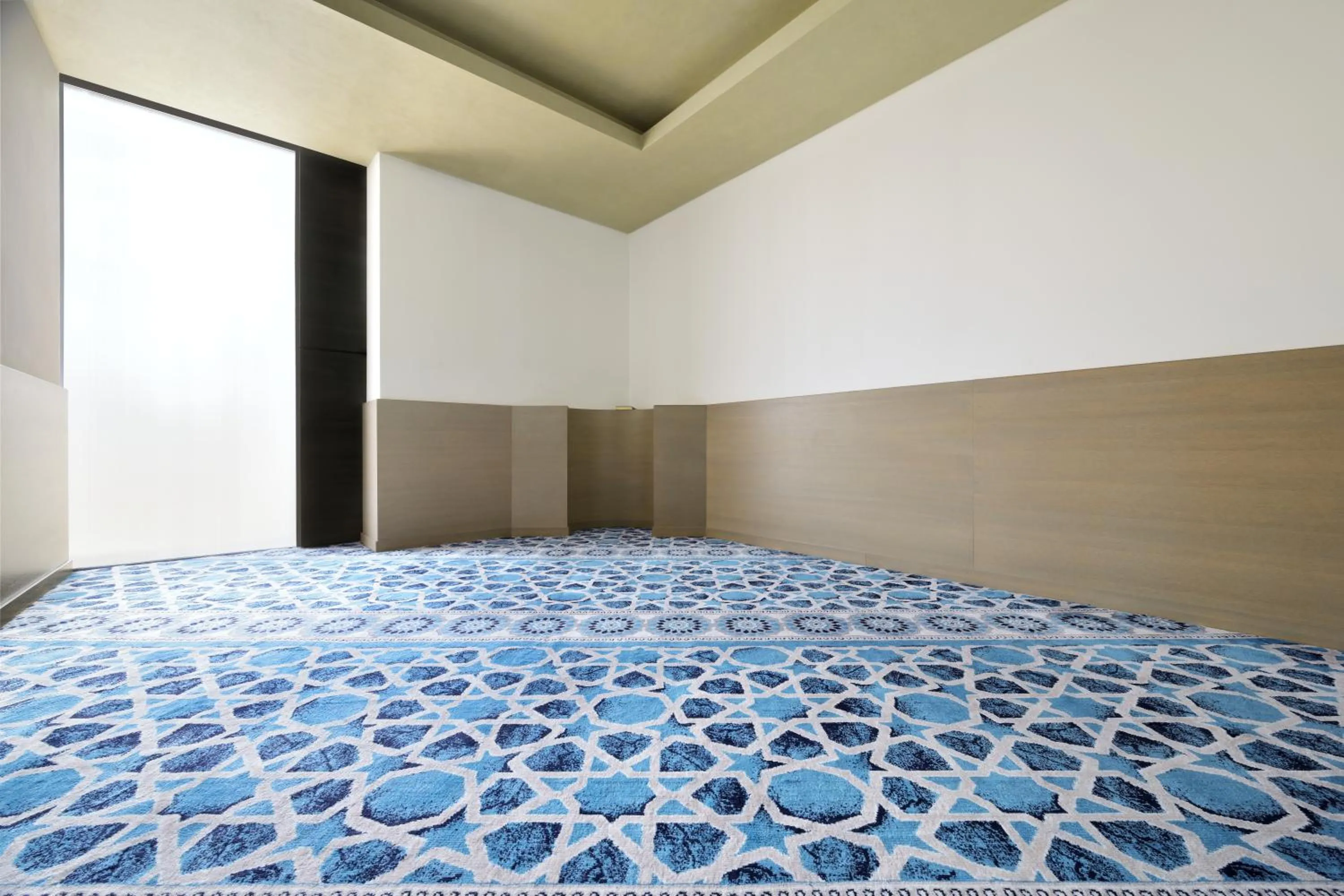 Property building, Bed in Mövenpick Hotel Tahlia Jeddah