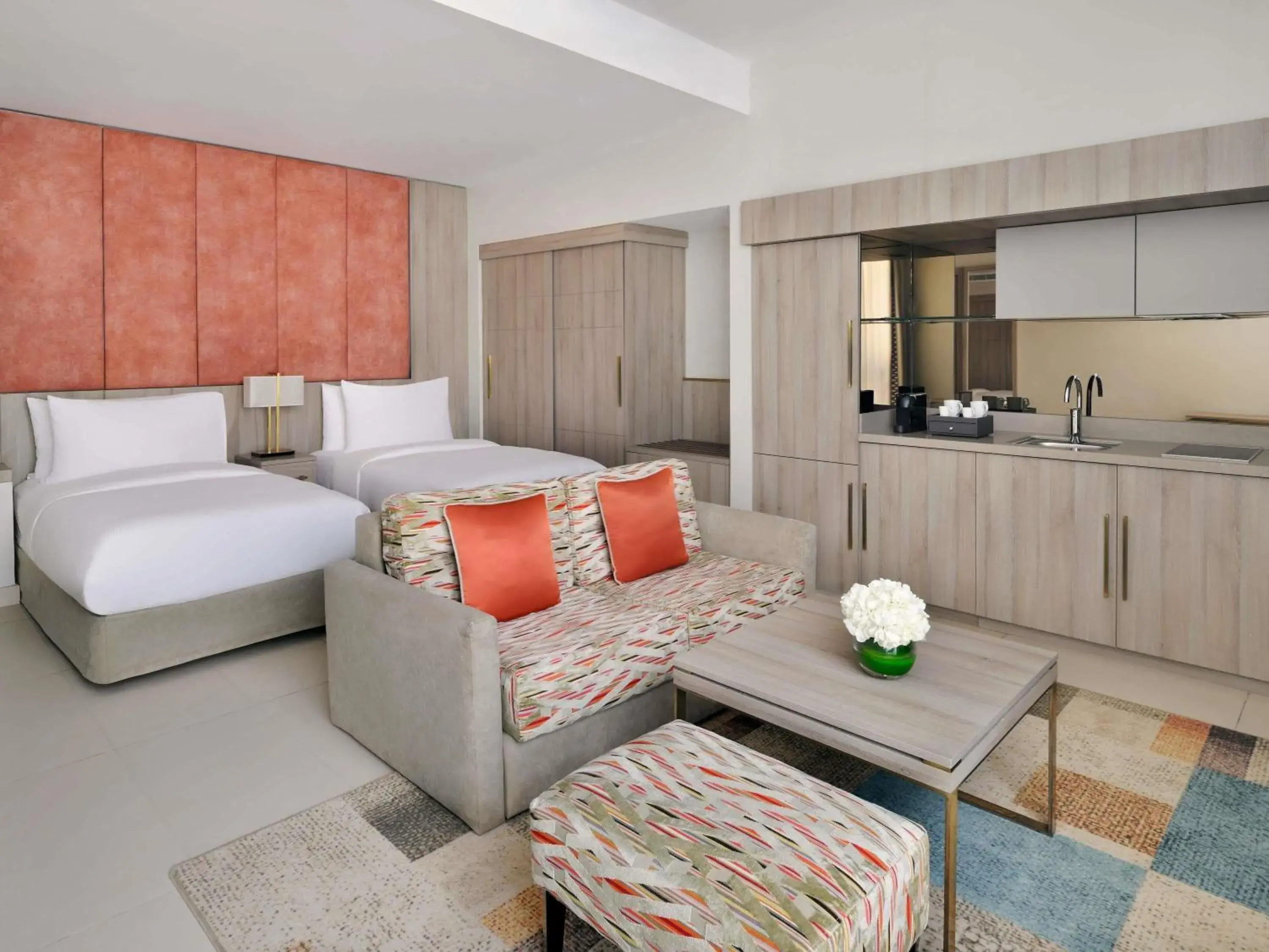 Bedroom, Bed in Mövenpick Hotel Tahlia Jeddah Bedroom, Bed in Mövenpick Hotel Tahlia Jeddah