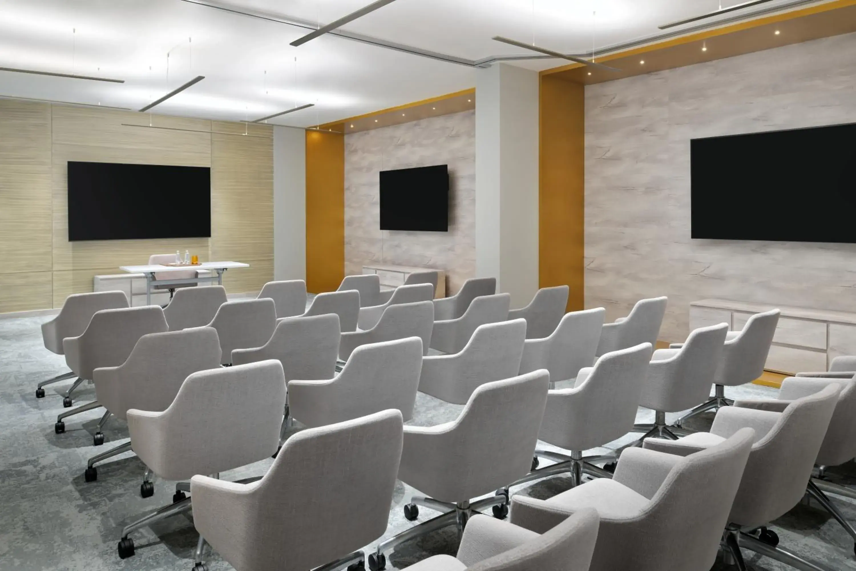 Property building in Mövenpick Hotel Tahlia Jeddah Property building in Mövenpick Hotel Tahlia Jeddah