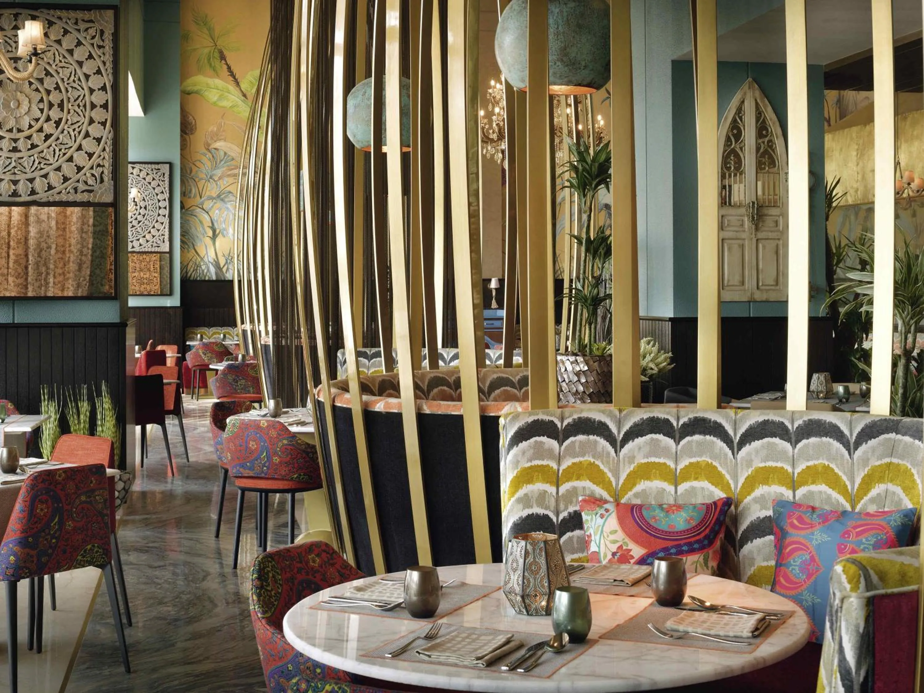 Restaurant/places to eat in Mövenpick Hotel Tahlia Jeddah