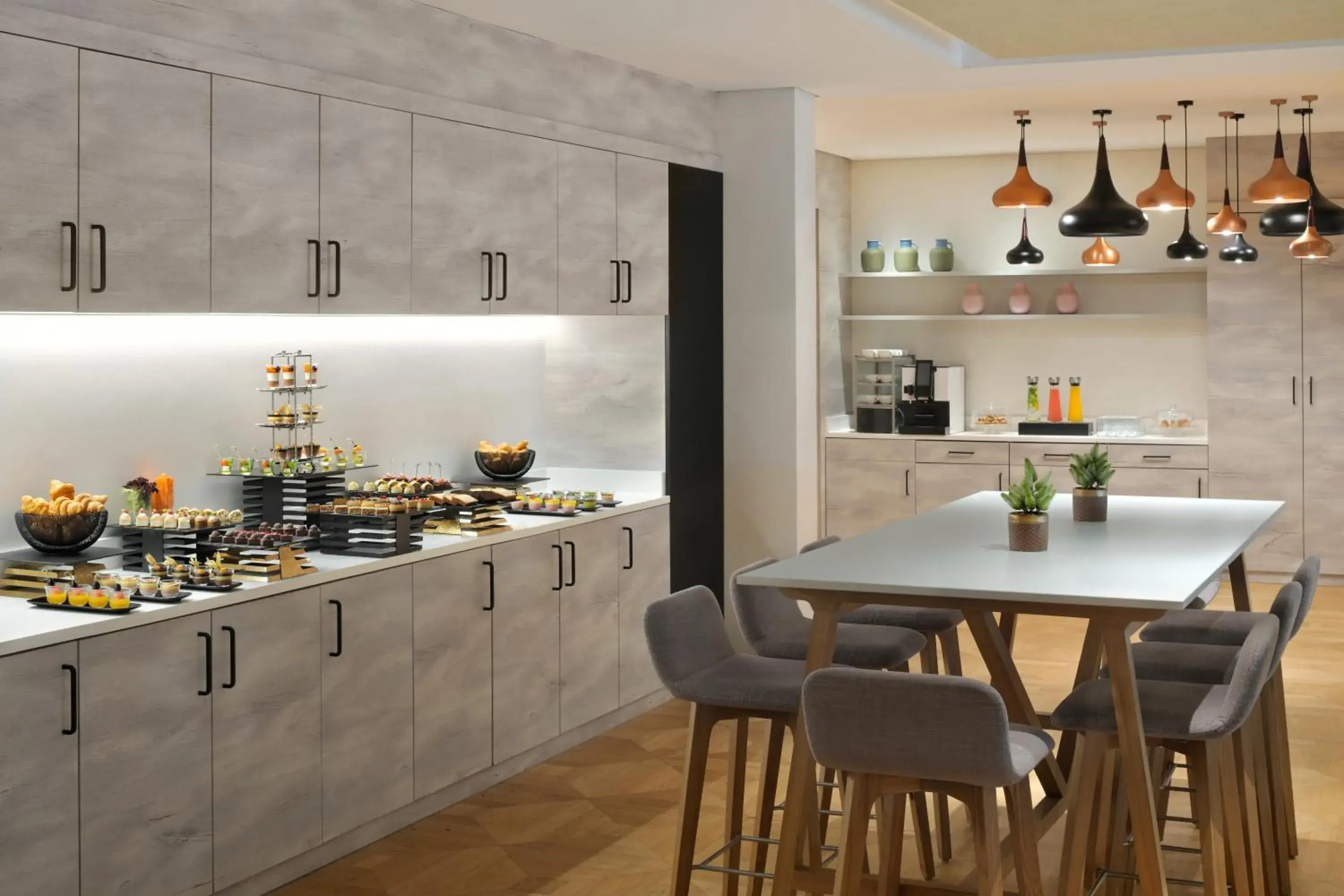 Property building in Mövenpick Hotel Tahlia Jeddah Property building in Mövenpick Hotel Tahlia Jeddah