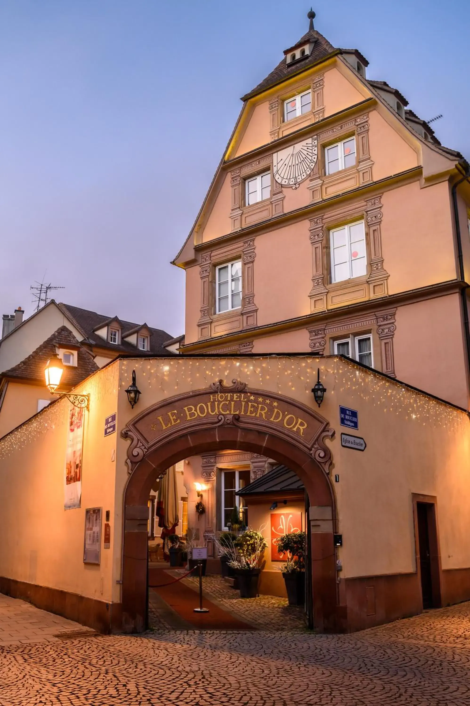 Property building in Hôtel & Spa Le Bouclier D'or Property building in Hôtel & Spa Le Bouclier D'or