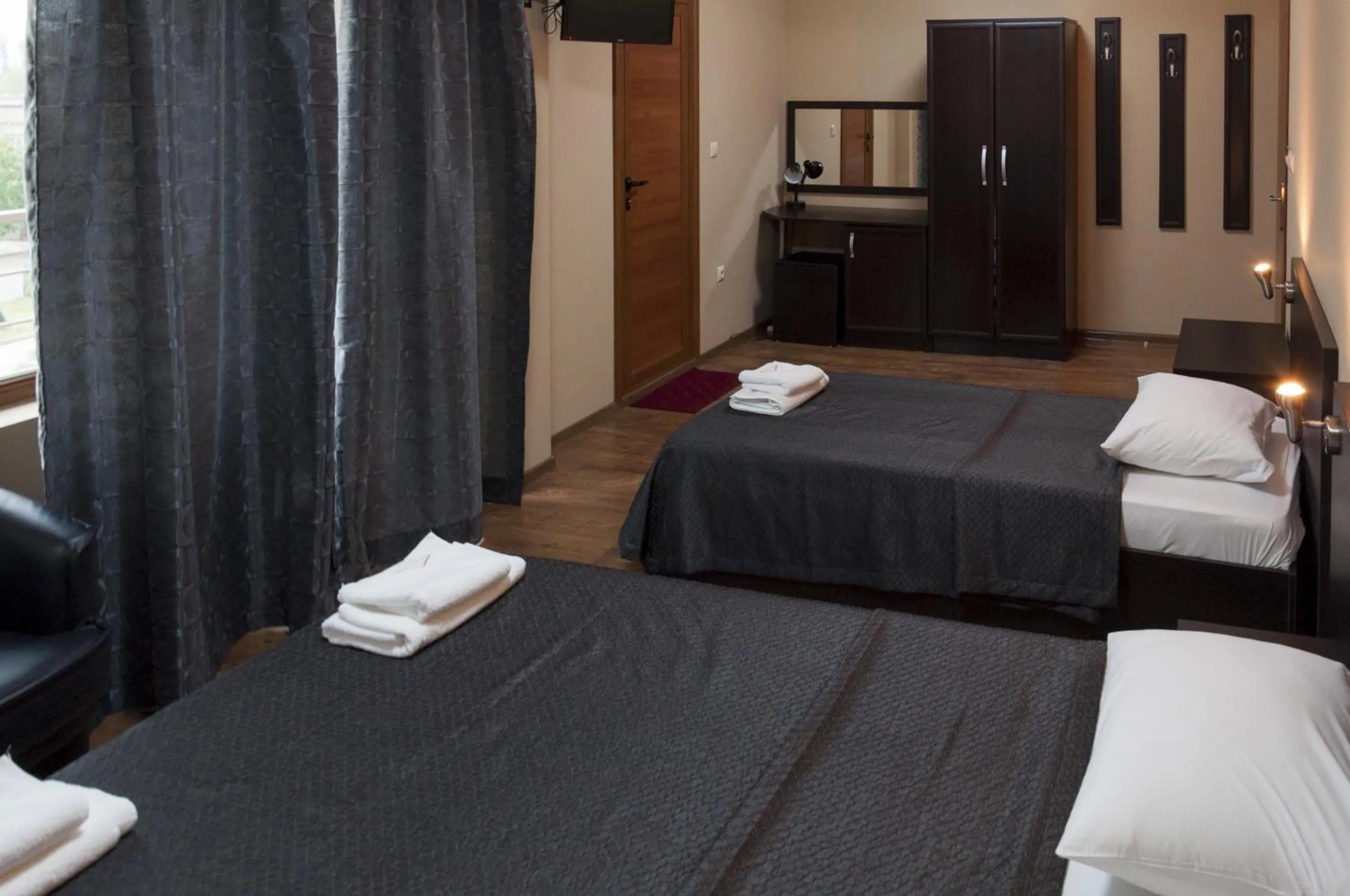 Bedroom, Bed in Family Hotel Pautalia