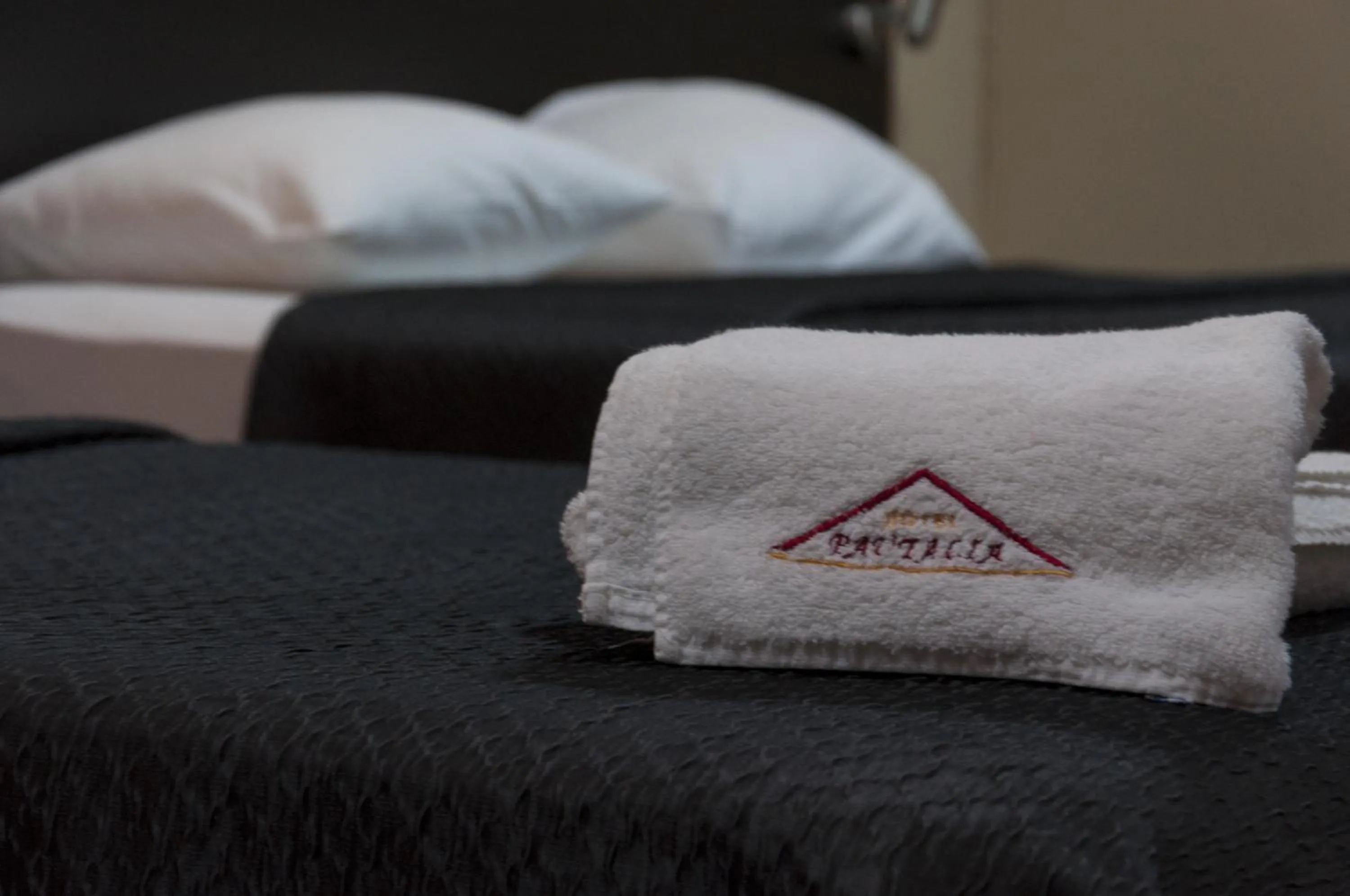 Bedroom, Bed in Family Hotel Pautalia