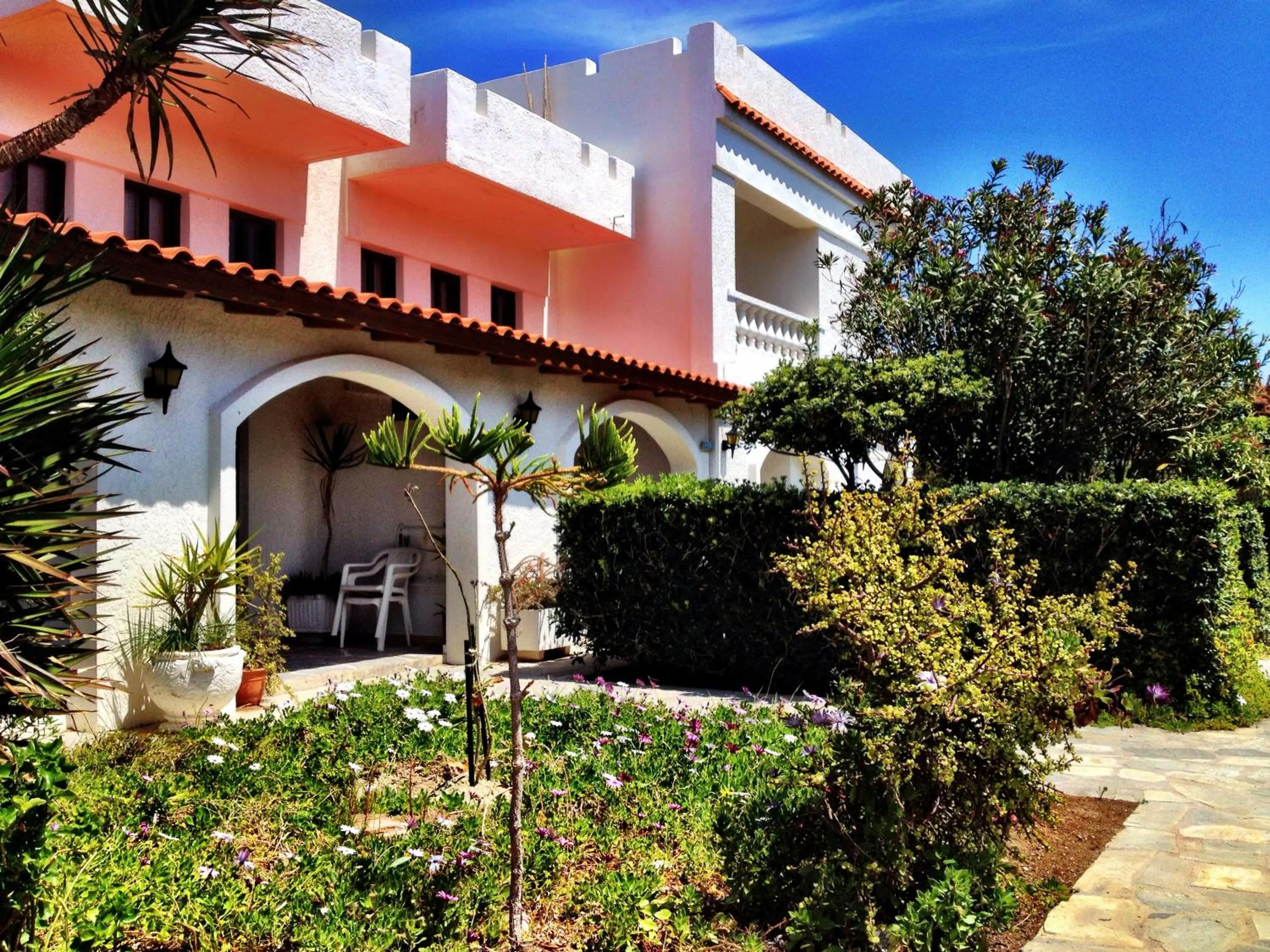 Property building in Irene Villa