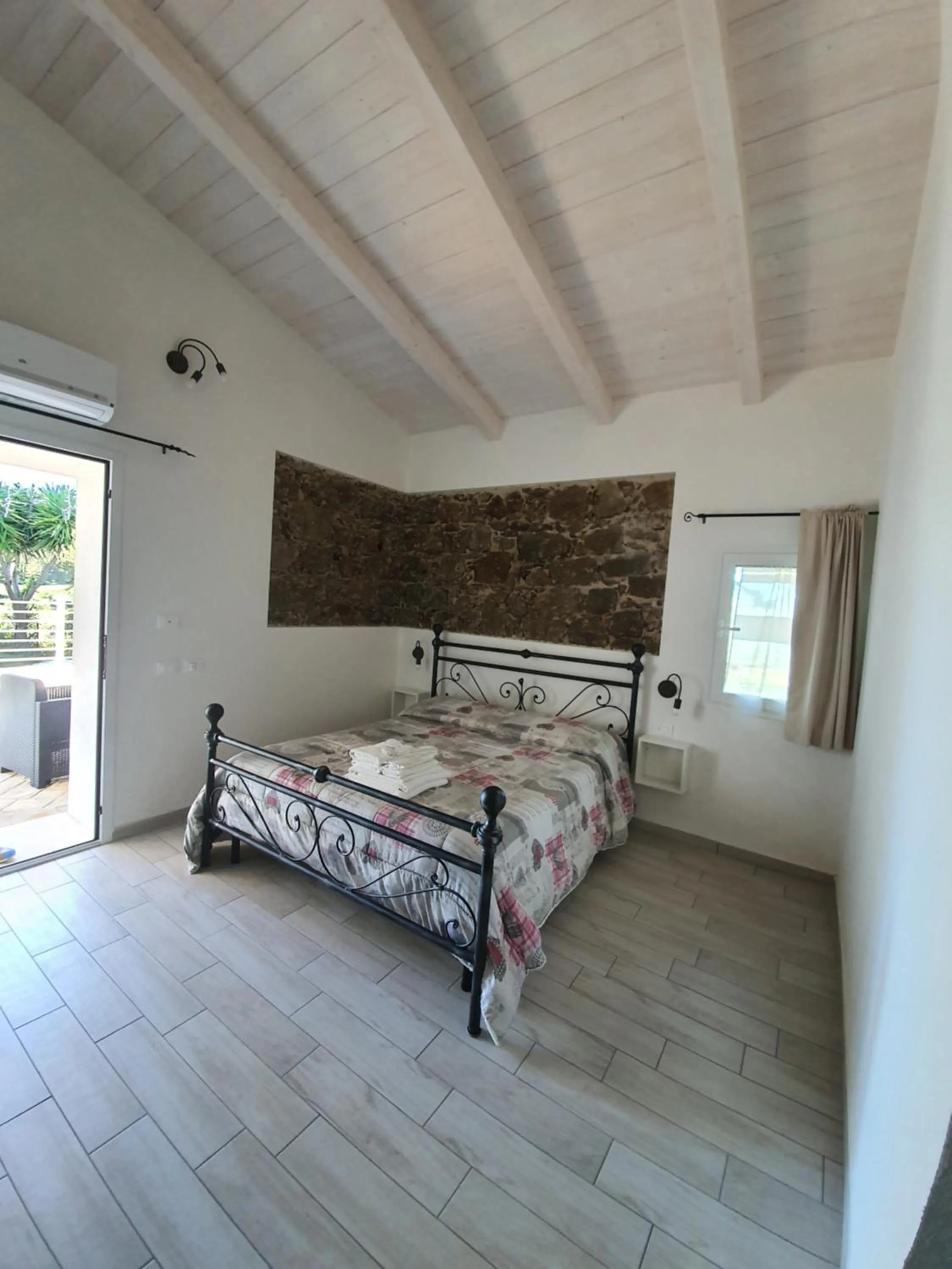 JANAS Country House
