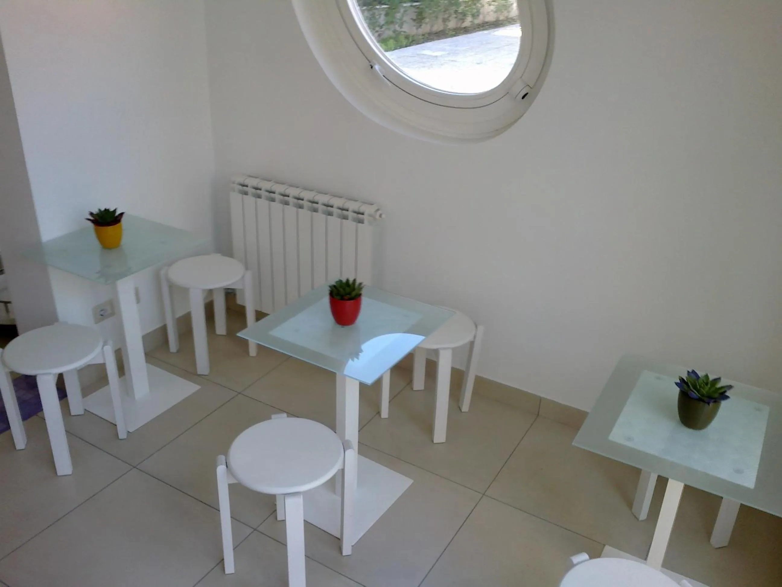 Food in Bedrooms B&B