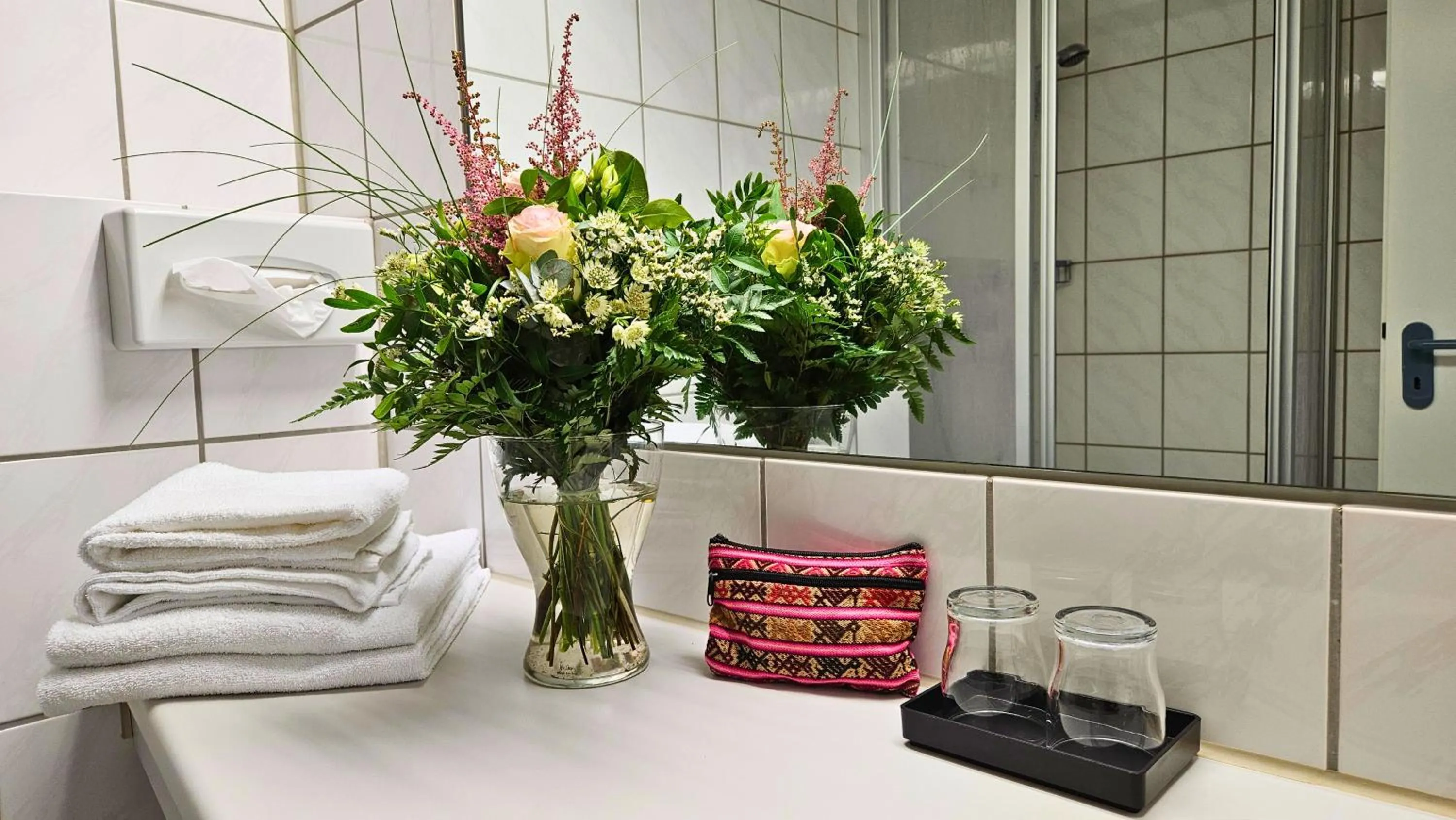 Bathroom in Good Morning + Bad Oldesloe