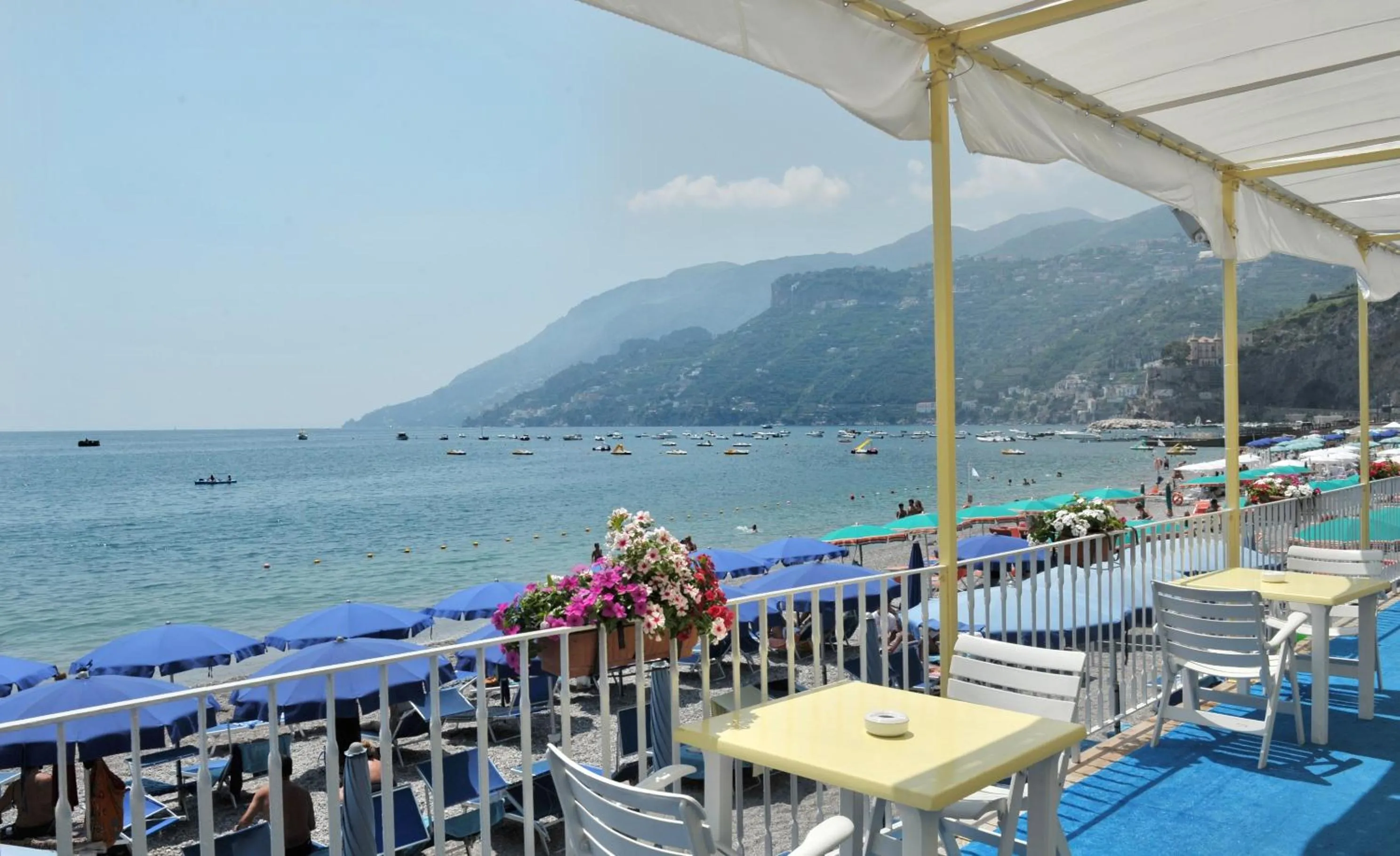 Beach in Hotel Pietra di Luna