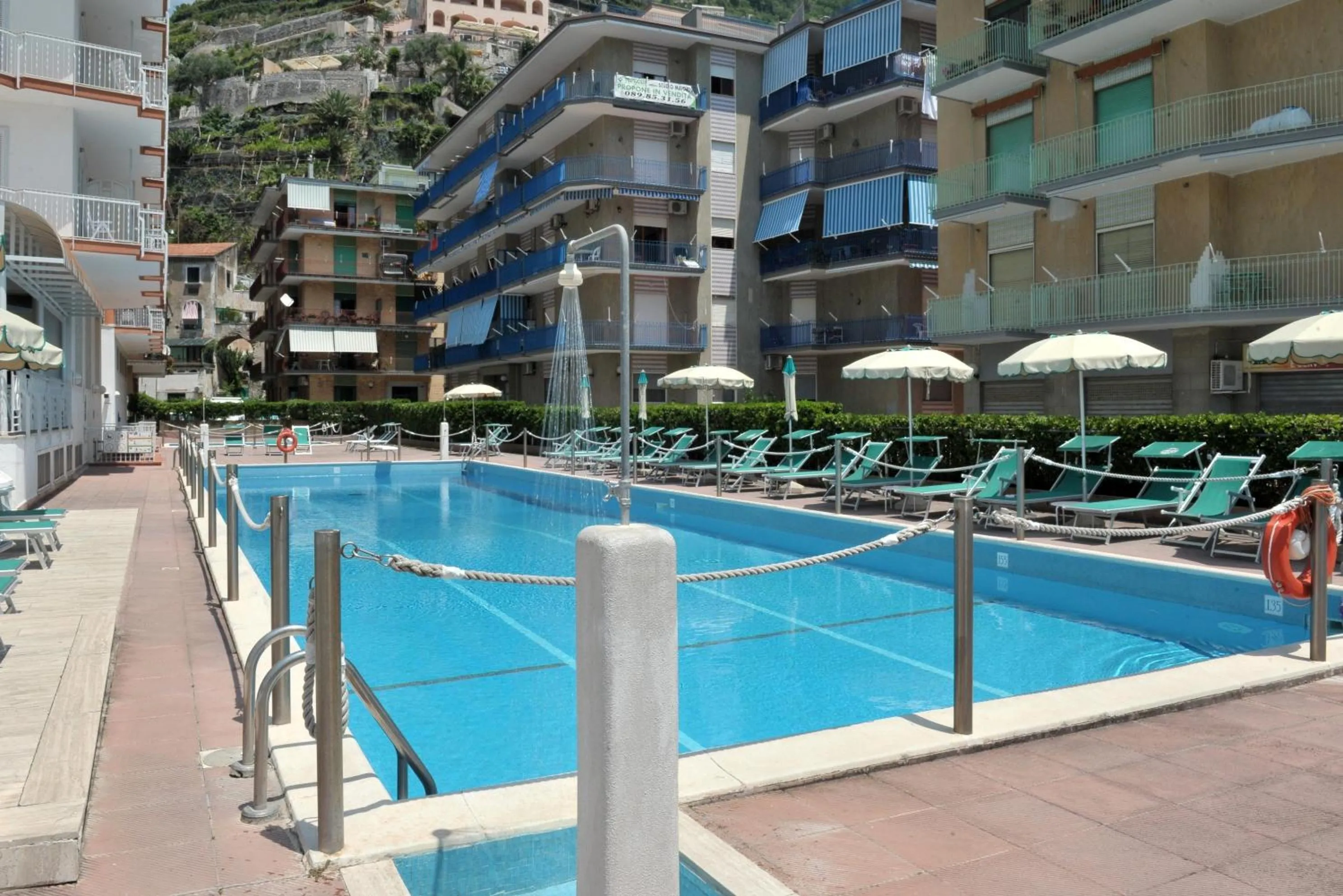 Swimming pool in Hotel Pietra di Luna