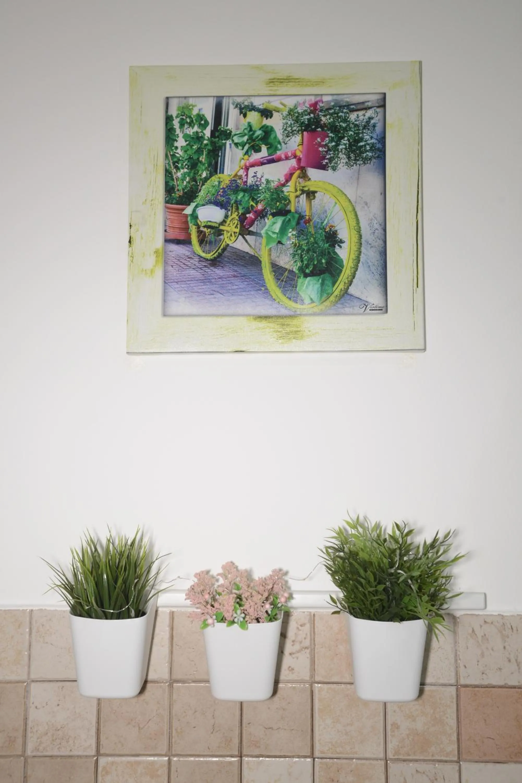 Decorative detail in De Rossi Holiday