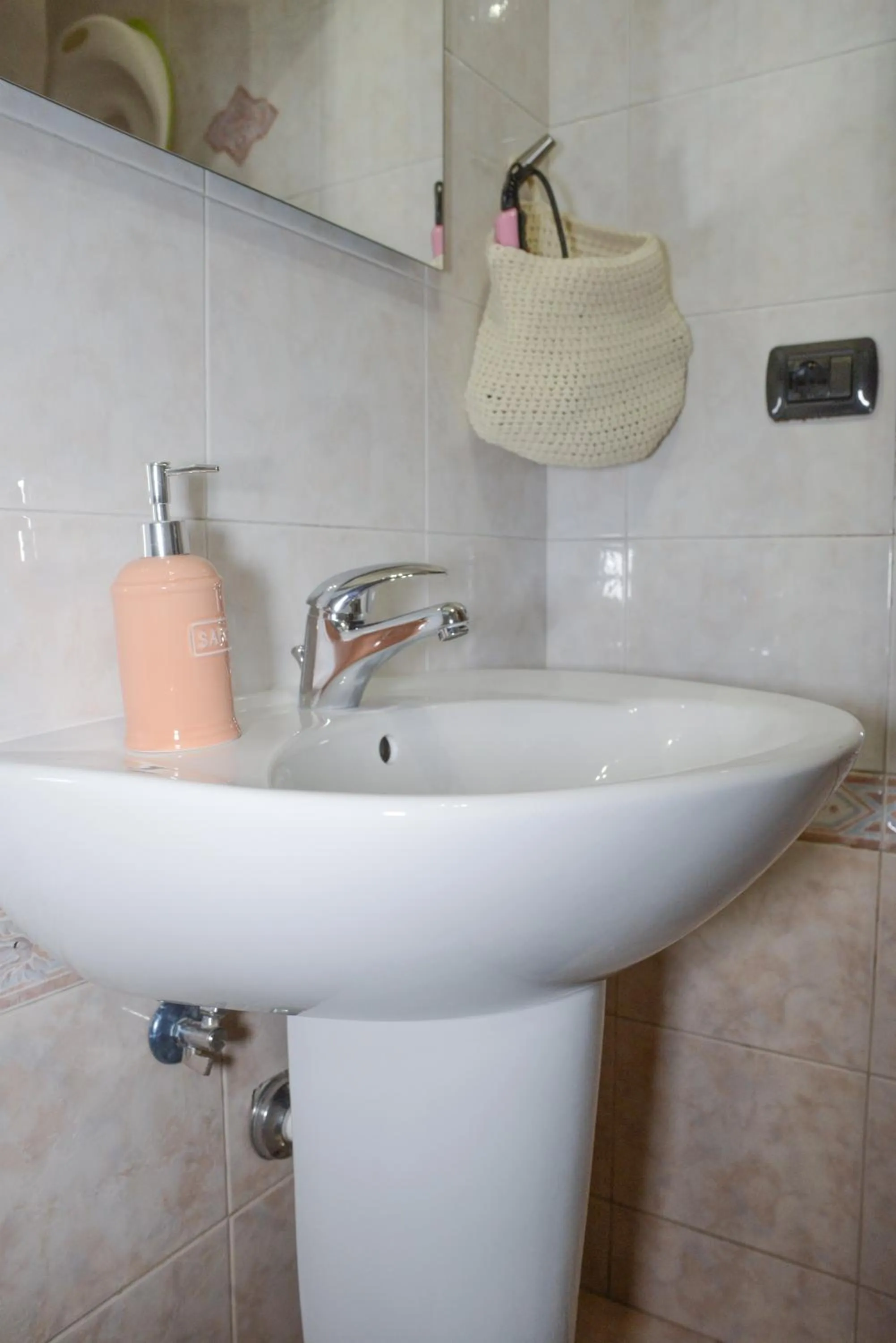 Bathroom in De Rossi Holiday